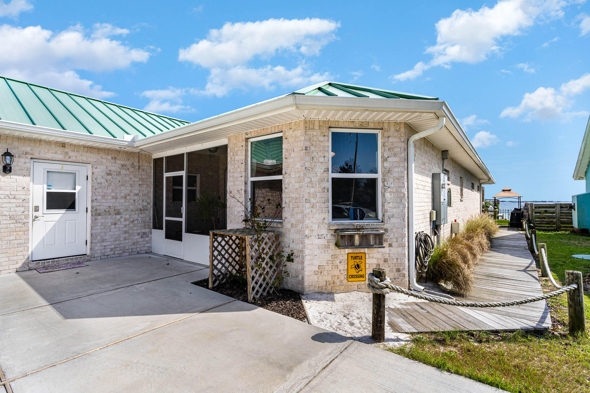 BELLA VISTA - Residential