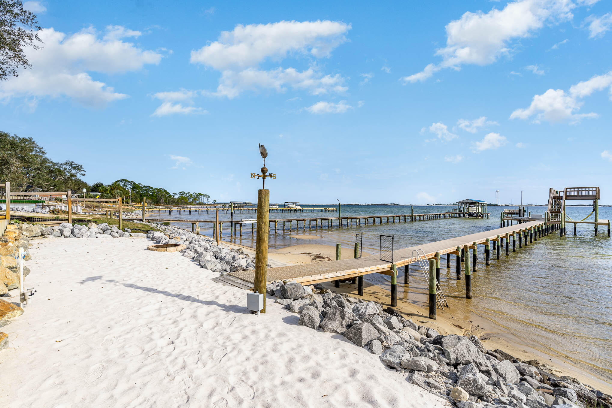 BELLA VISTA - Residential