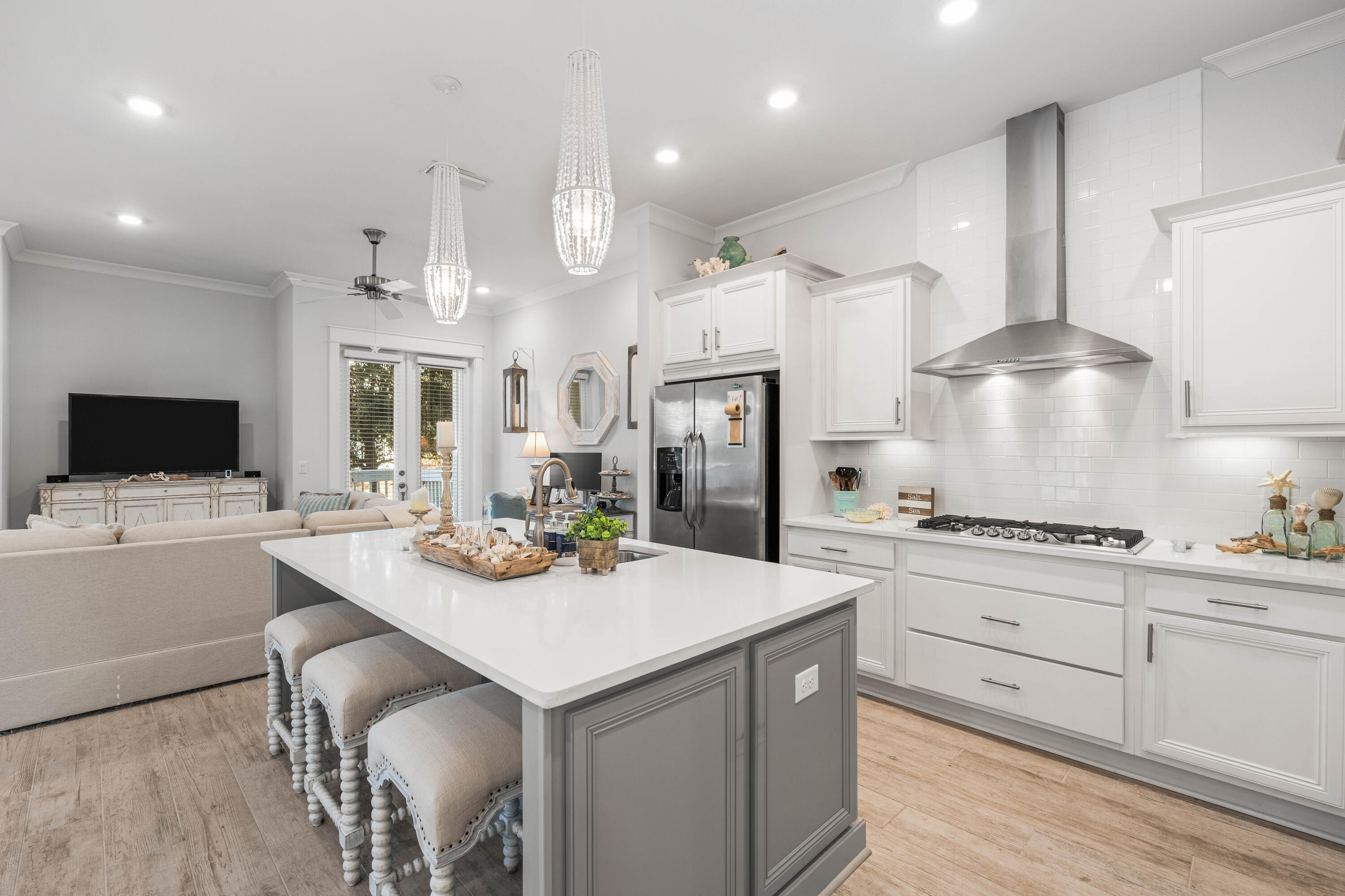 PROMINENCE - Residential