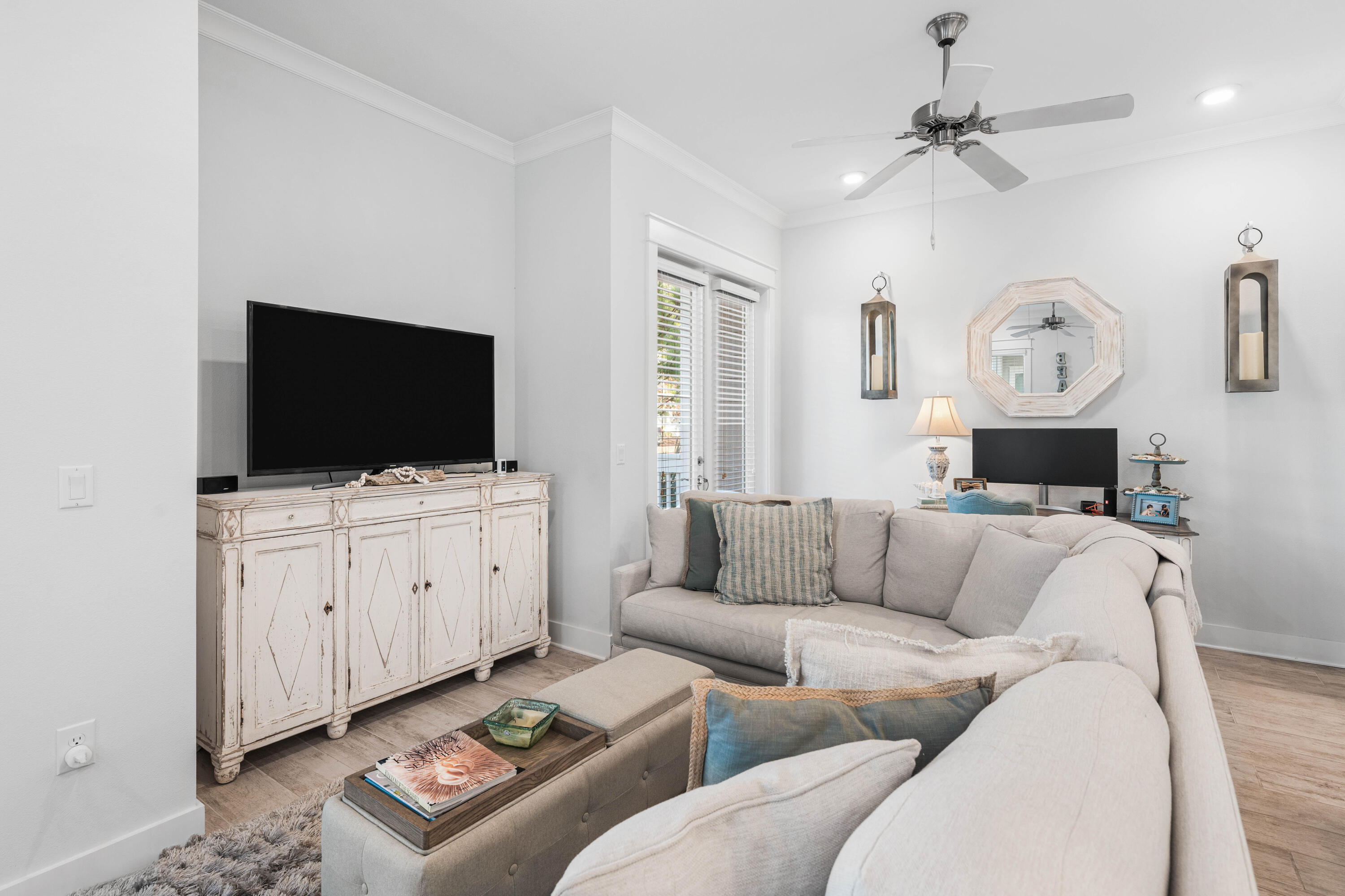 PROMINENCE - Residential