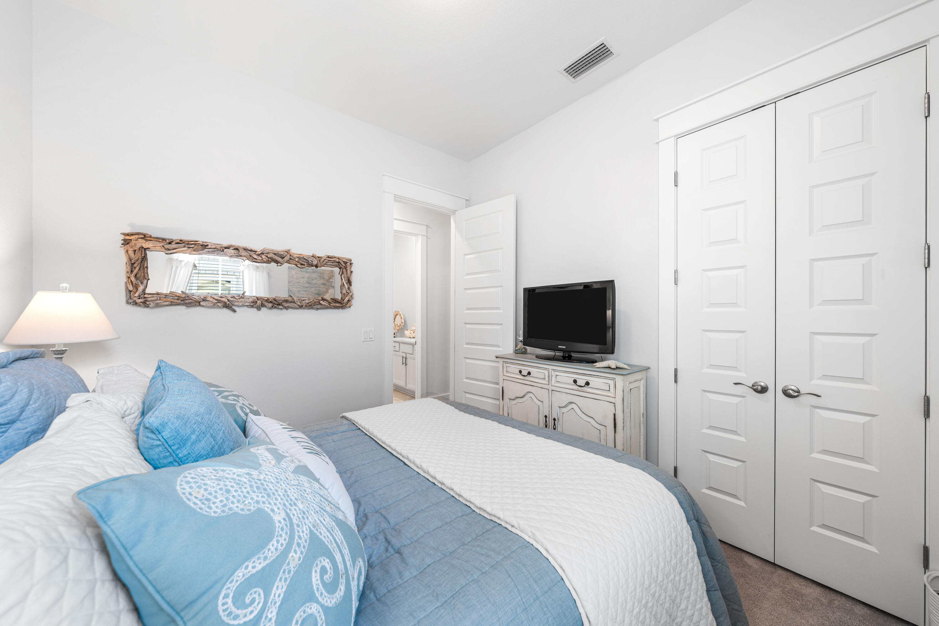 PROMINENCE - Residential