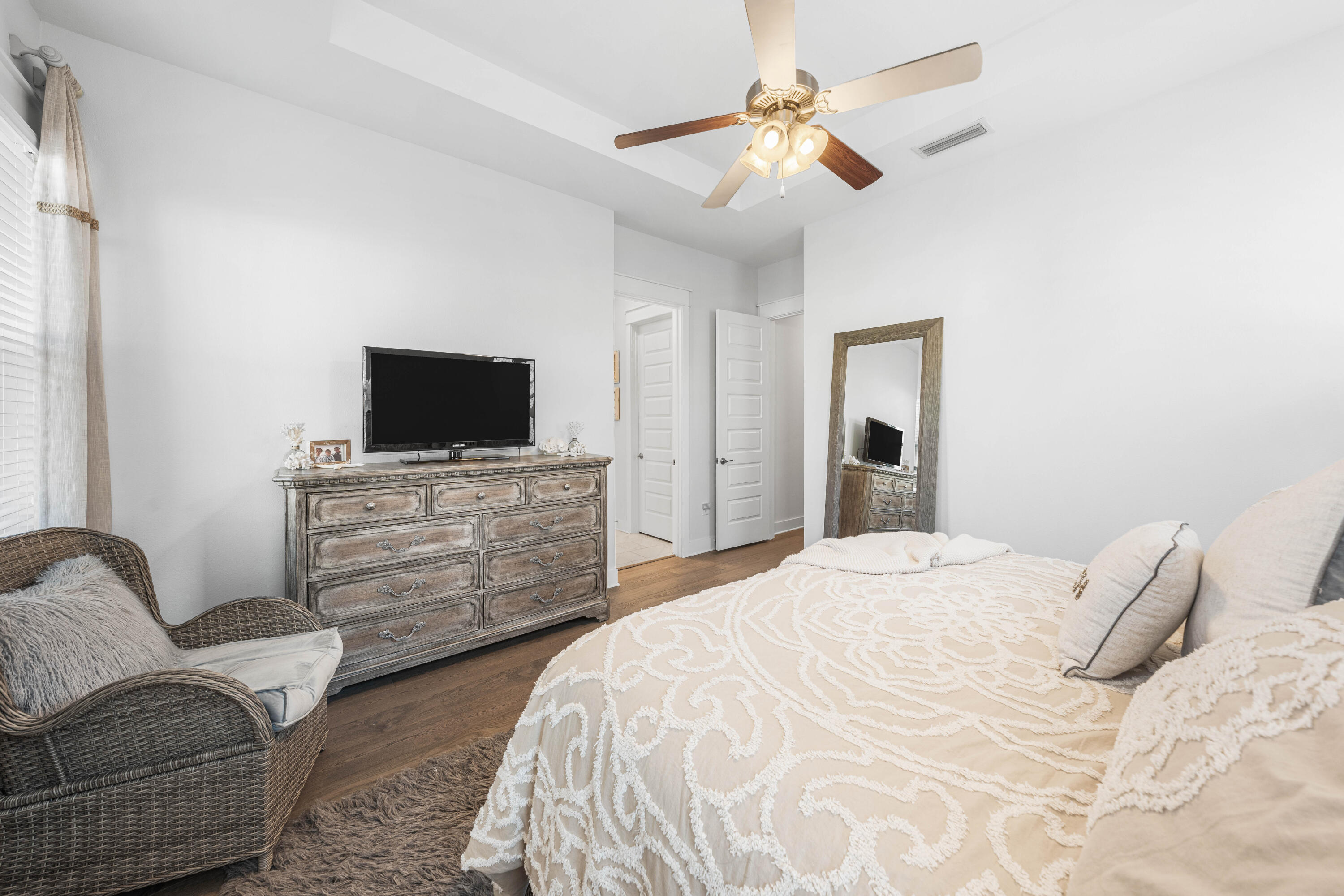 PROMINENCE - Residential