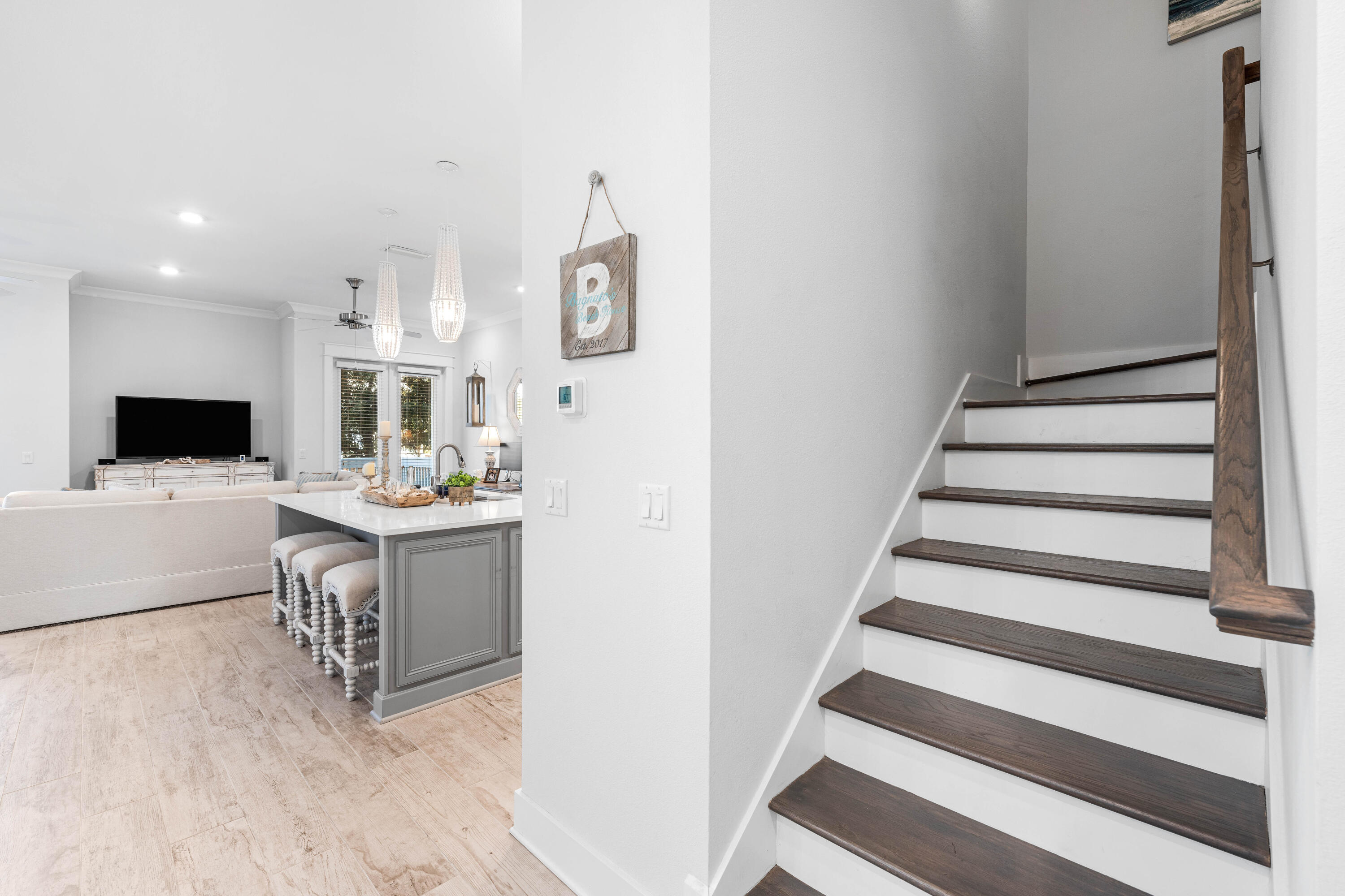 PROMINENCE - Residential