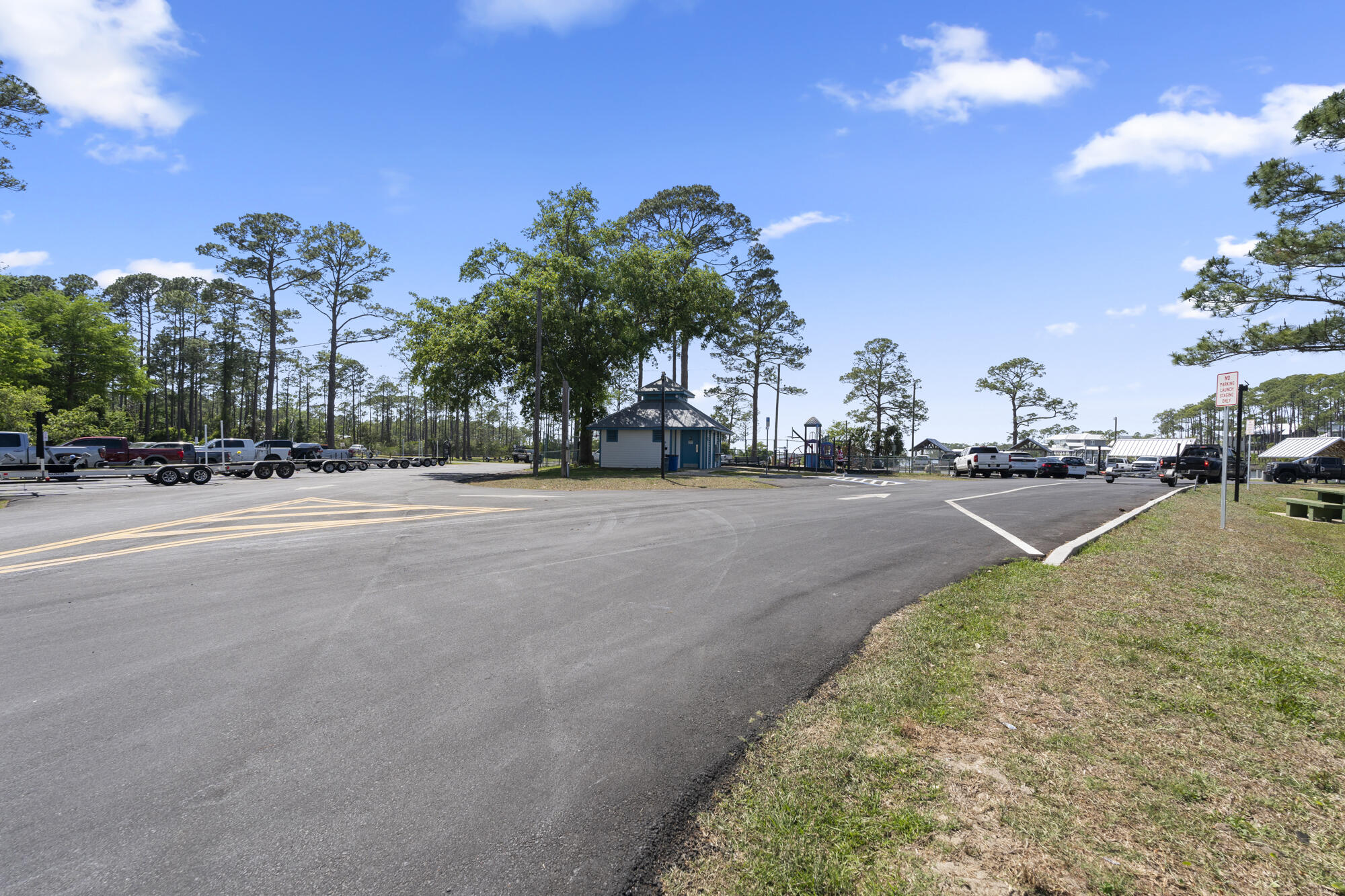 TOWN OF SANTA ROSA - Residential