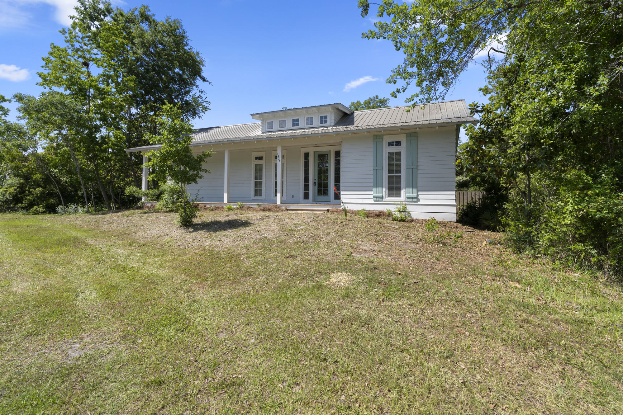 TOWN OF SANTA ROSA - Residential