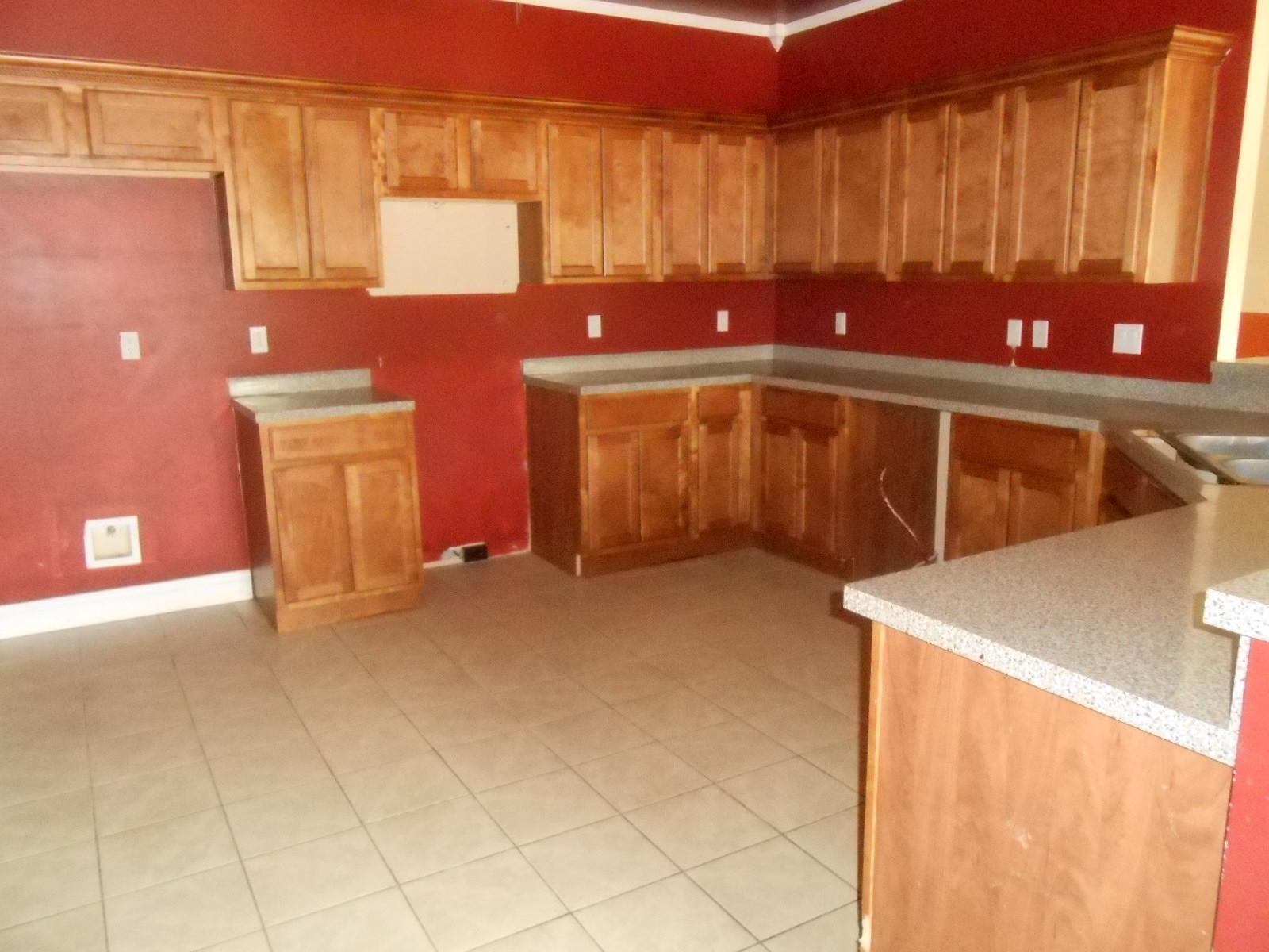 OAKWOOD HILLS - Residential