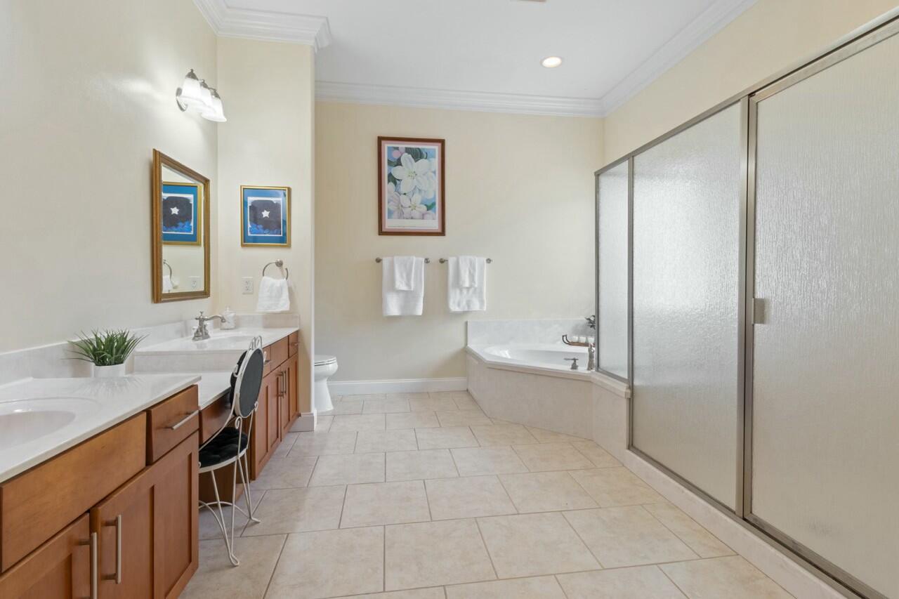 ROCKY BAYOU COUNTRY CLUB ESTATES 1 - Residential