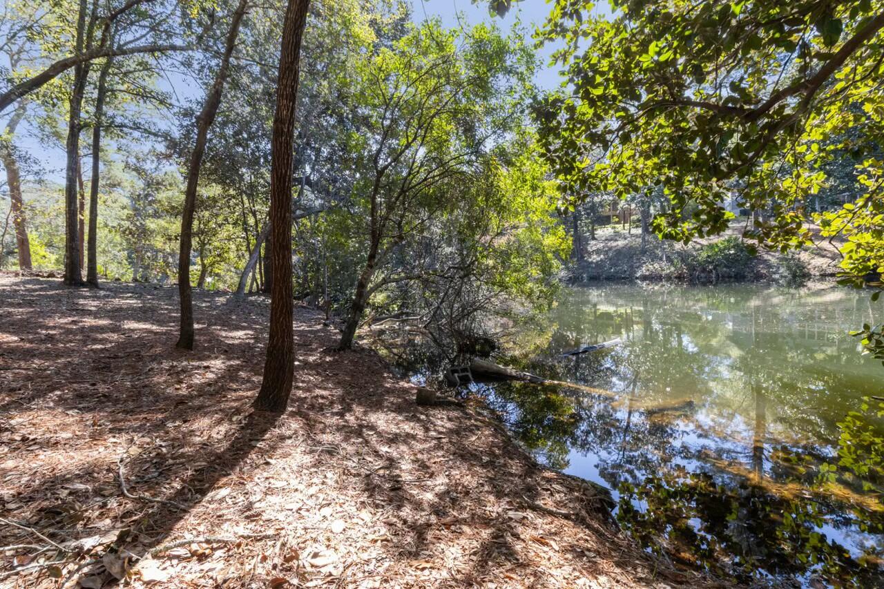 ROCKY BAYOU COUNTRY CLUB ESTATES 1 - Residential