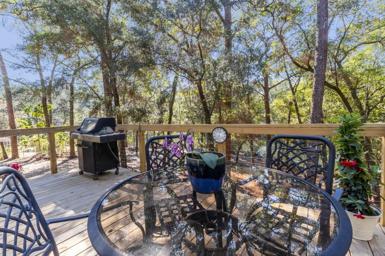 ROCKY BAYOU COUNTRY CLUB ESTATES 1 - Residential