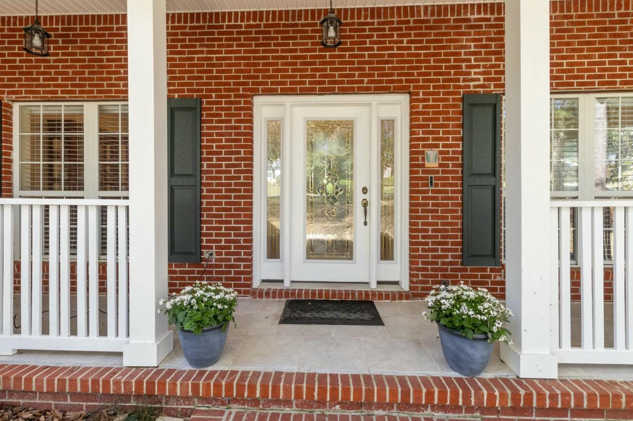 ROCKY BAYOU COUNTRY CLUB ESTATES 1 - Residential