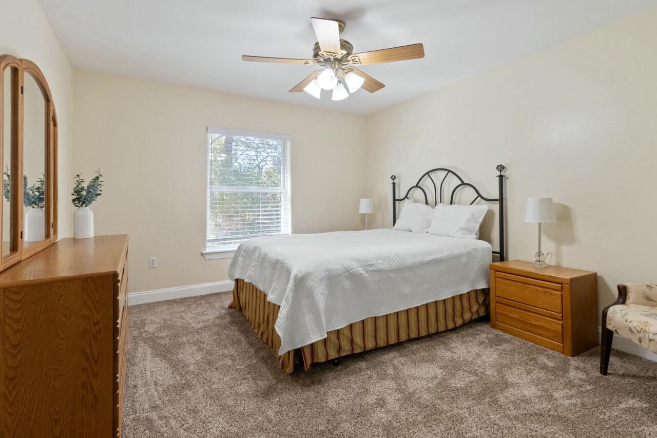ROCKY BAYOU COUNTRY CLUB ESTATES 1 - Residential