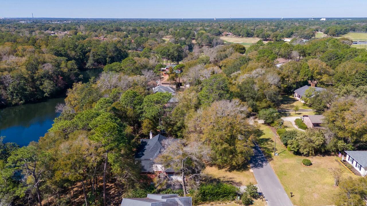 ROCKY BAYOU COUNTRY CLUB ESTATES 1 - Residential