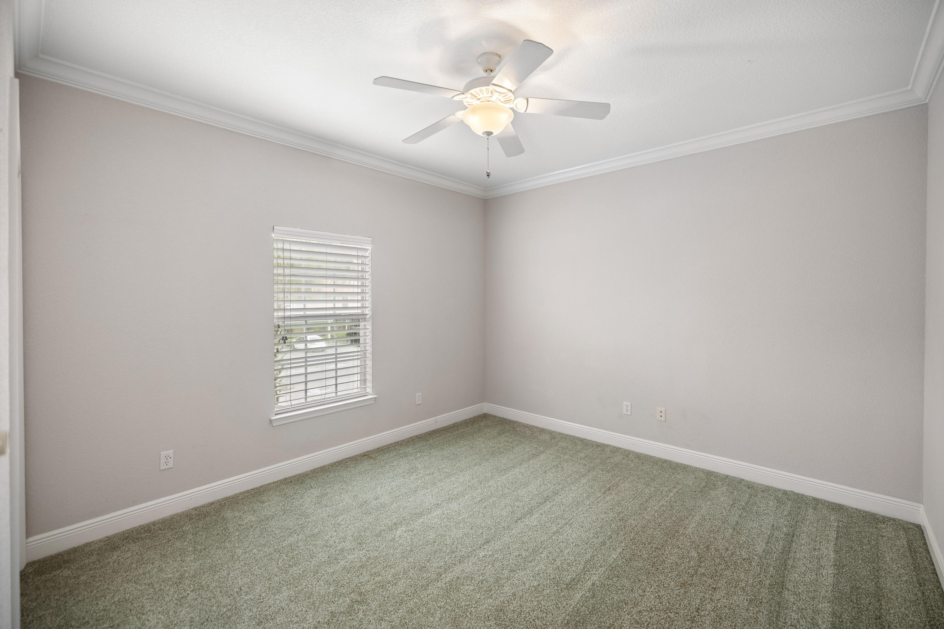 NEWPORT S/D - Residential Lease