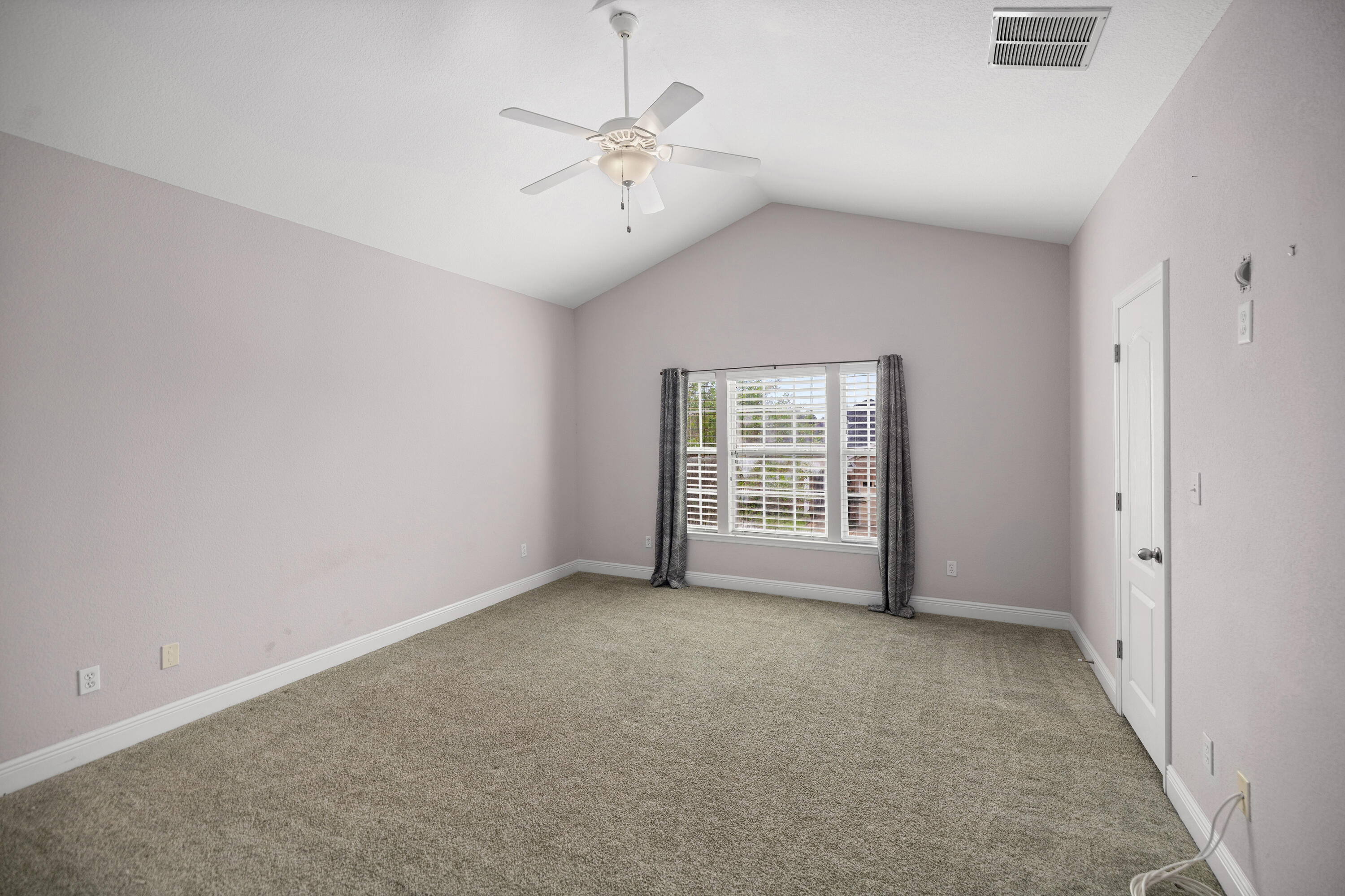 NEWPORT S/D - Residential Lease