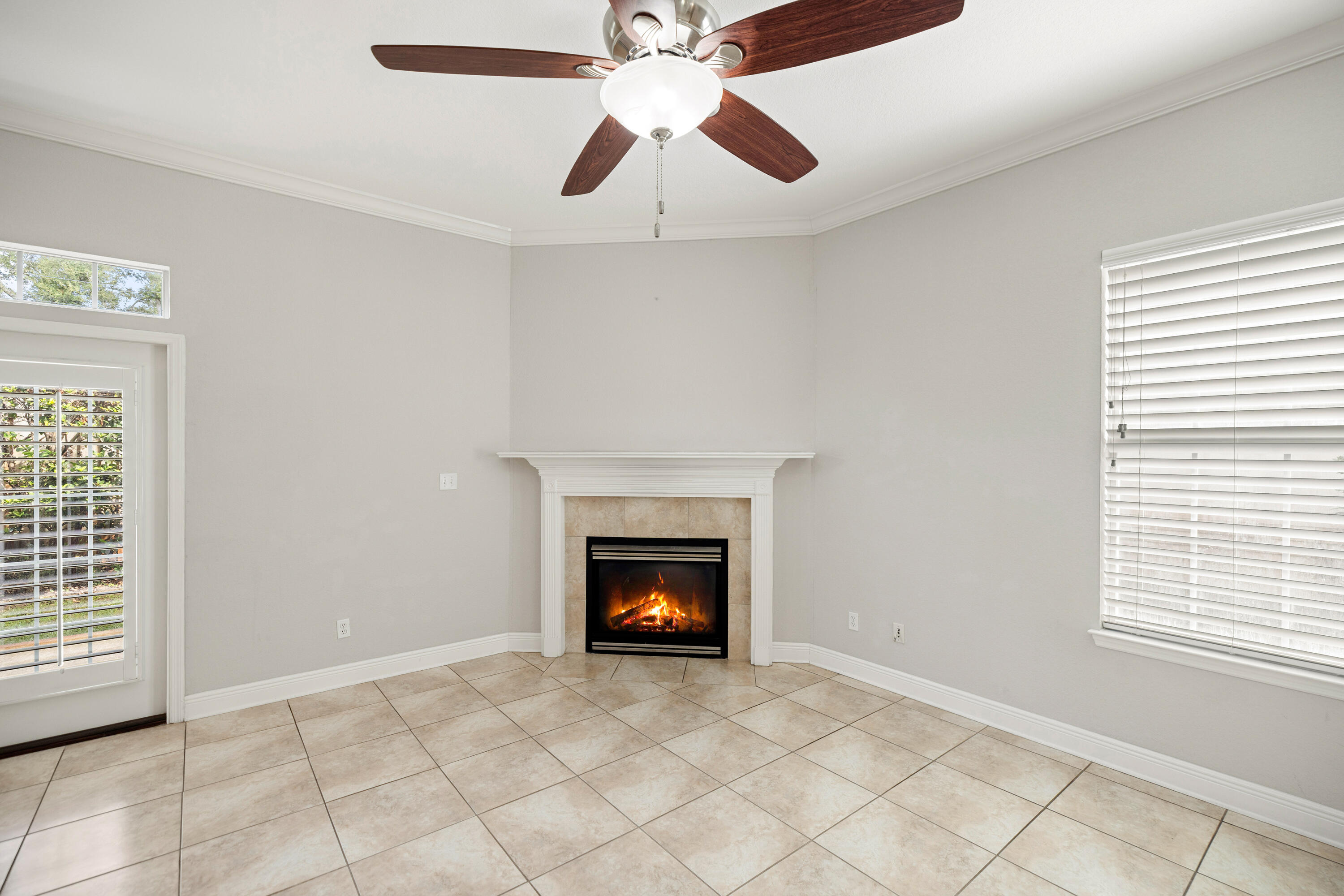 NEWPORT S/D - Residential Lease
