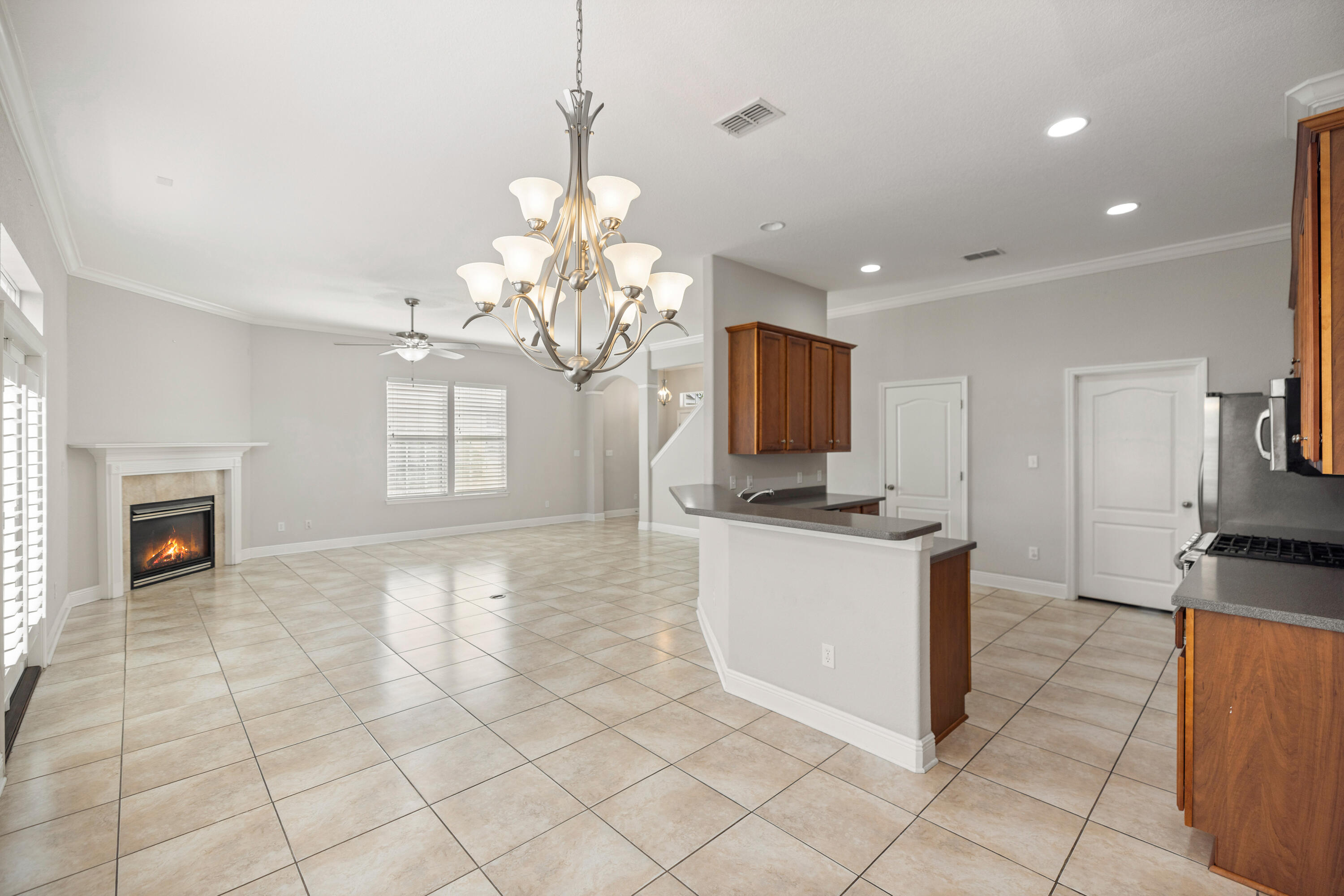 NEWPORT S/D - Residential Lease