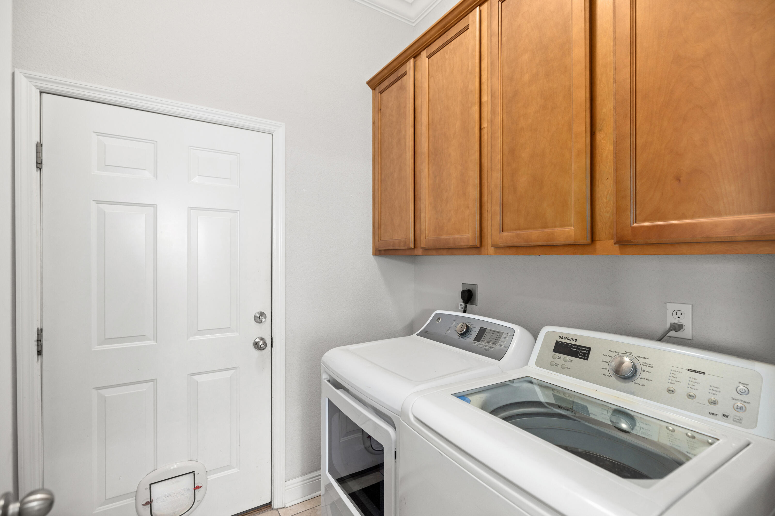 NEWPORT S/D - Residential Lease