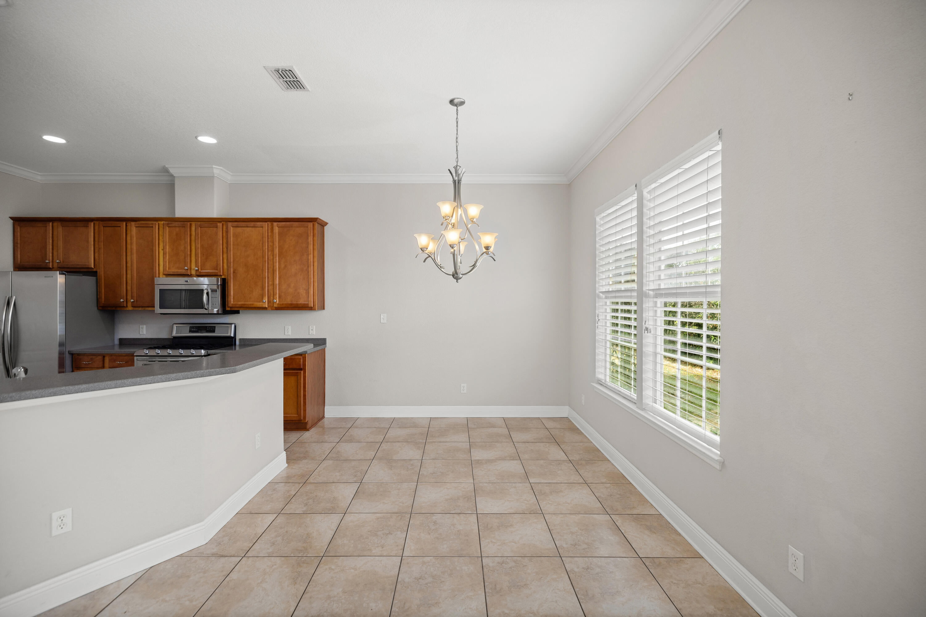 NEWPORT S/D - Residential Lease