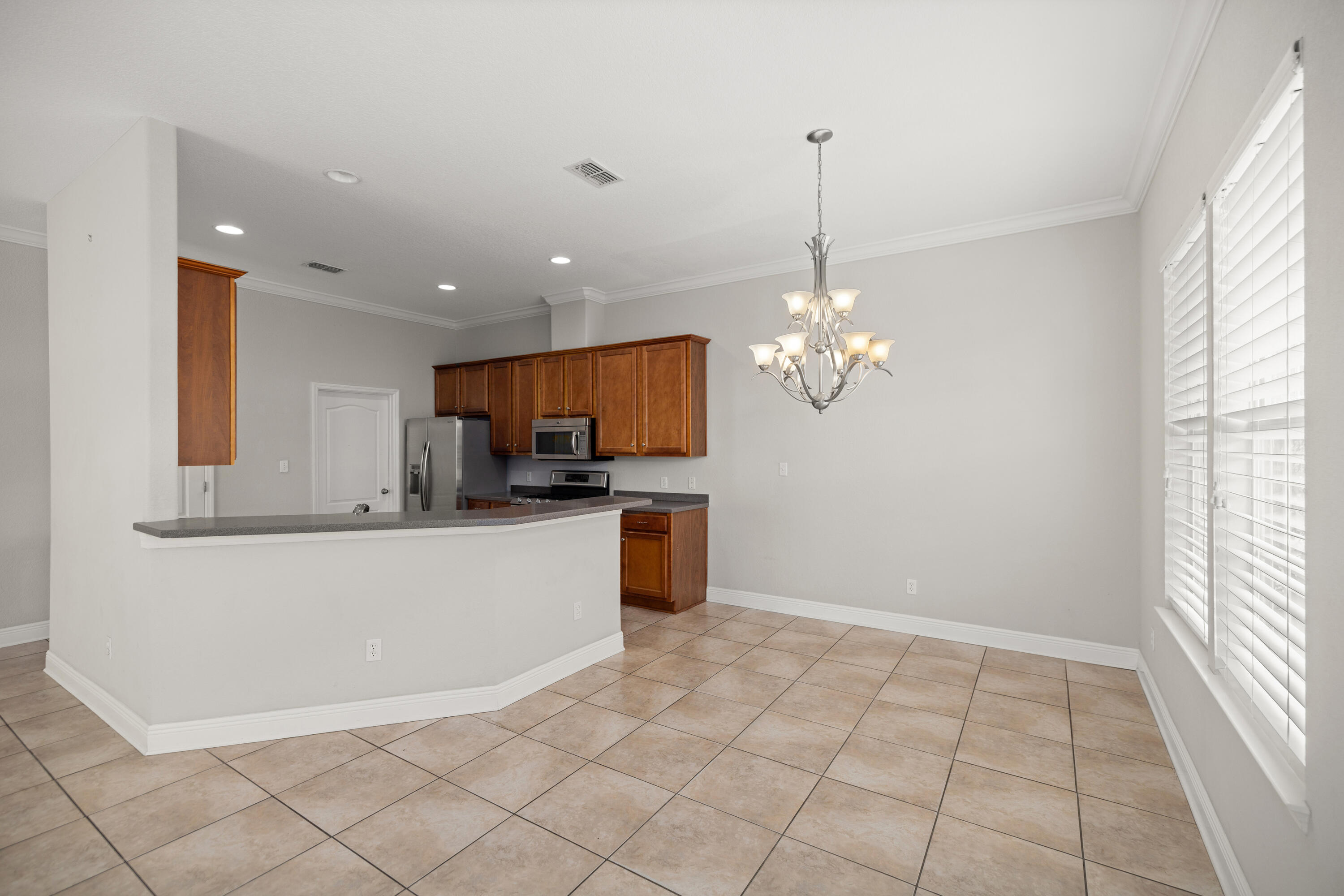 NEWPORT S/D - Residential Lease