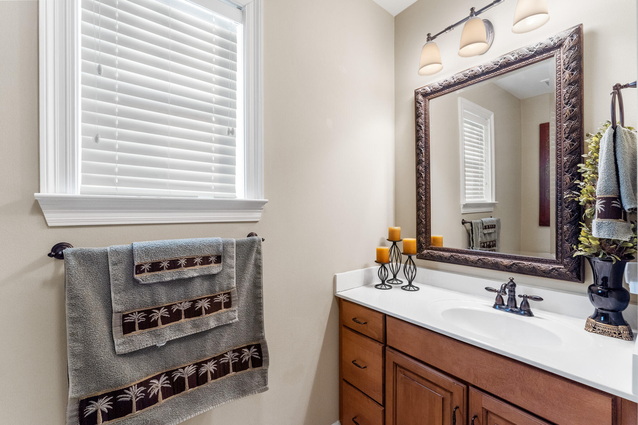 WHISPERING OAKS S/D - Residential