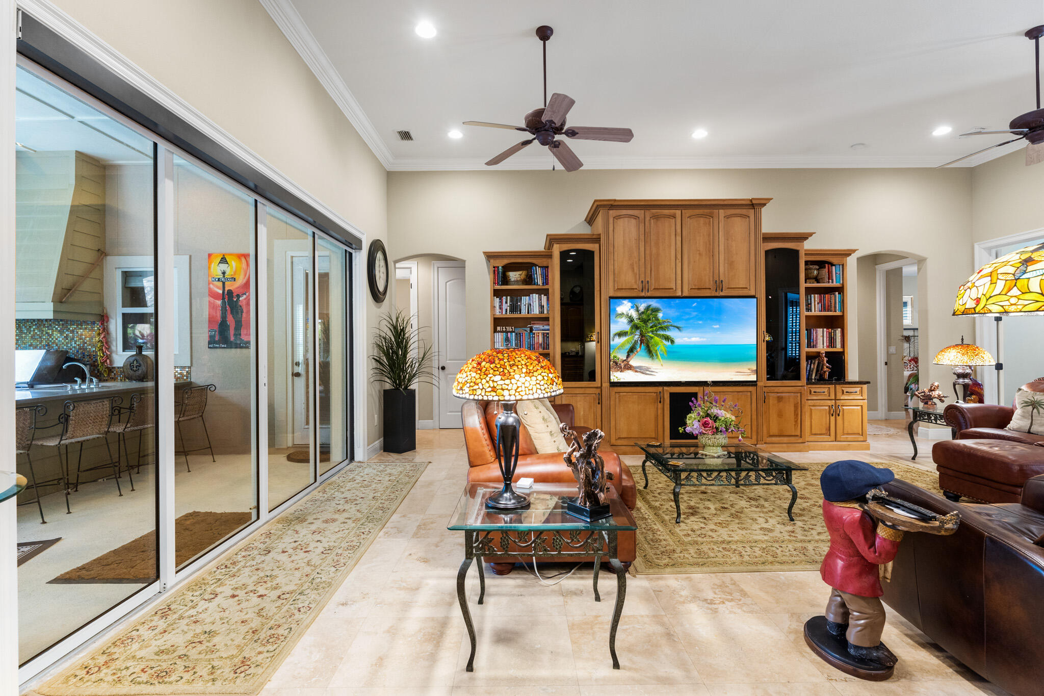 WHISPERING OAKS S/D - Residential