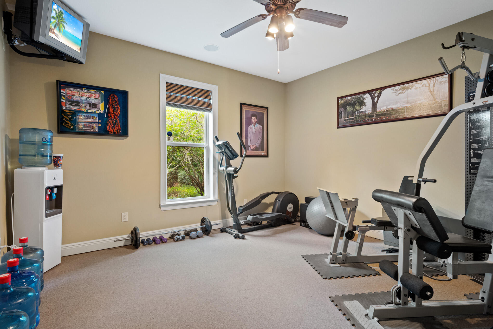 WHISPERING OAKS S/D - Residential