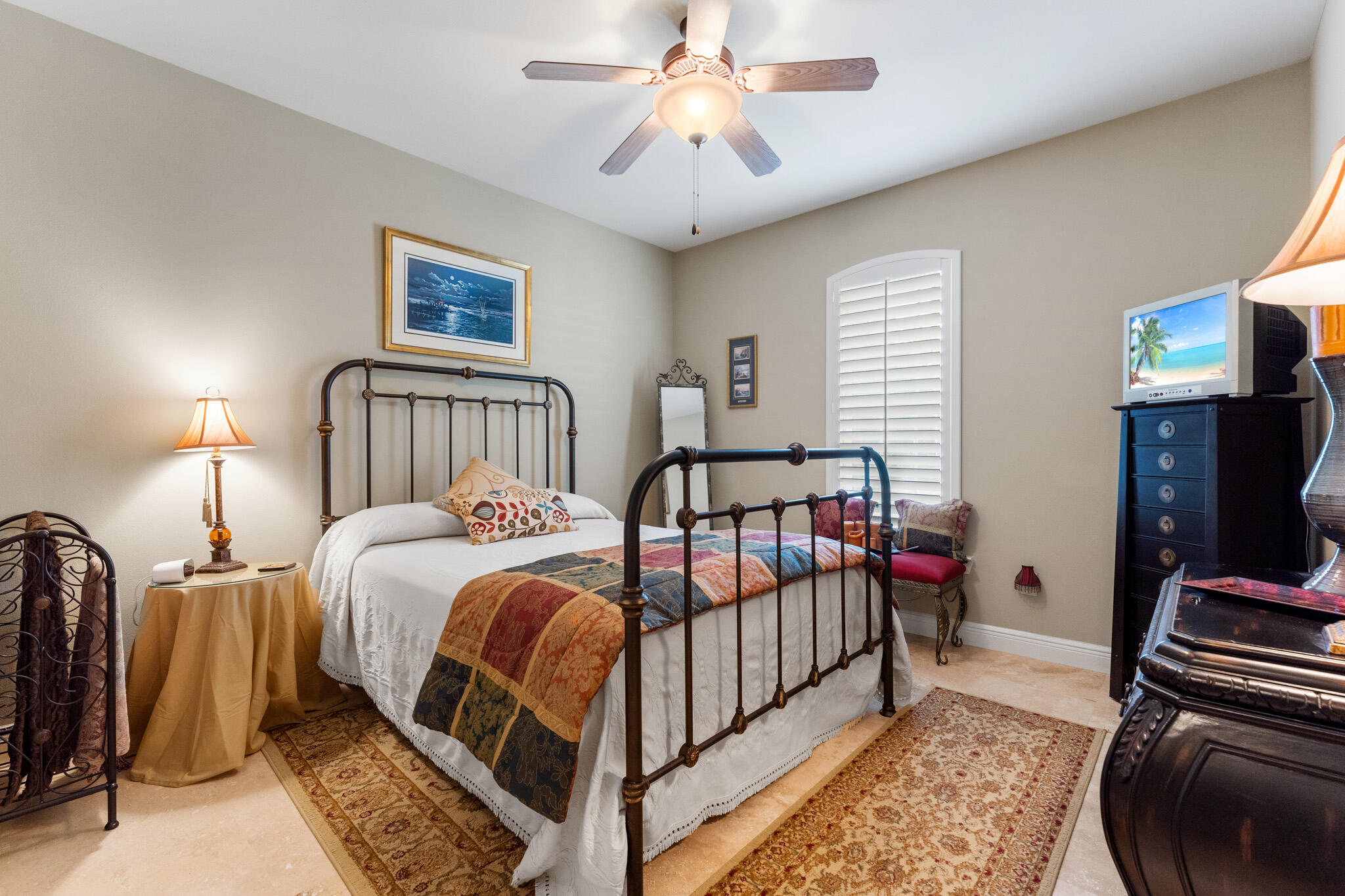 WHISPERING OAKS S/D - Residential