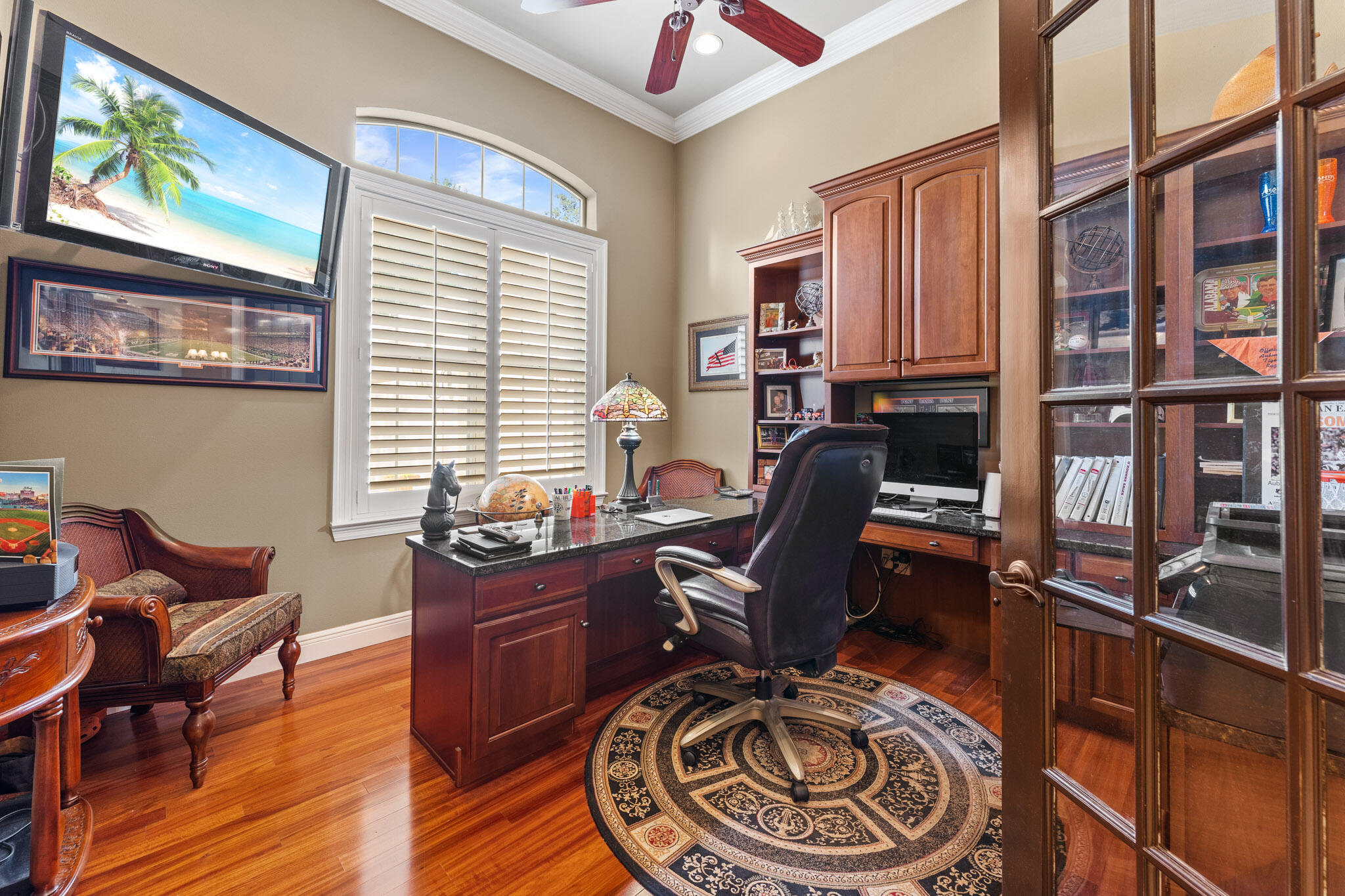 WHISPERING OAKS S/D - Residential