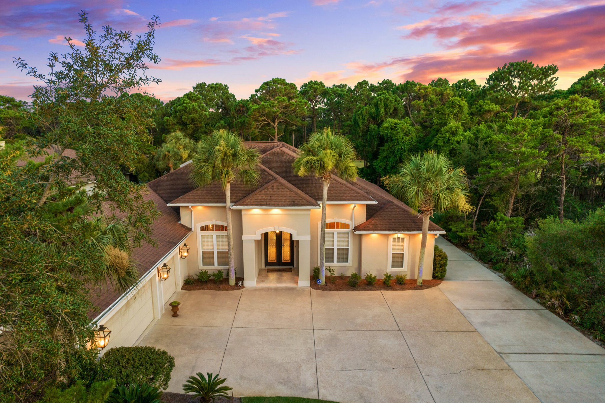 WHISPERING OAKS S/D - Residential