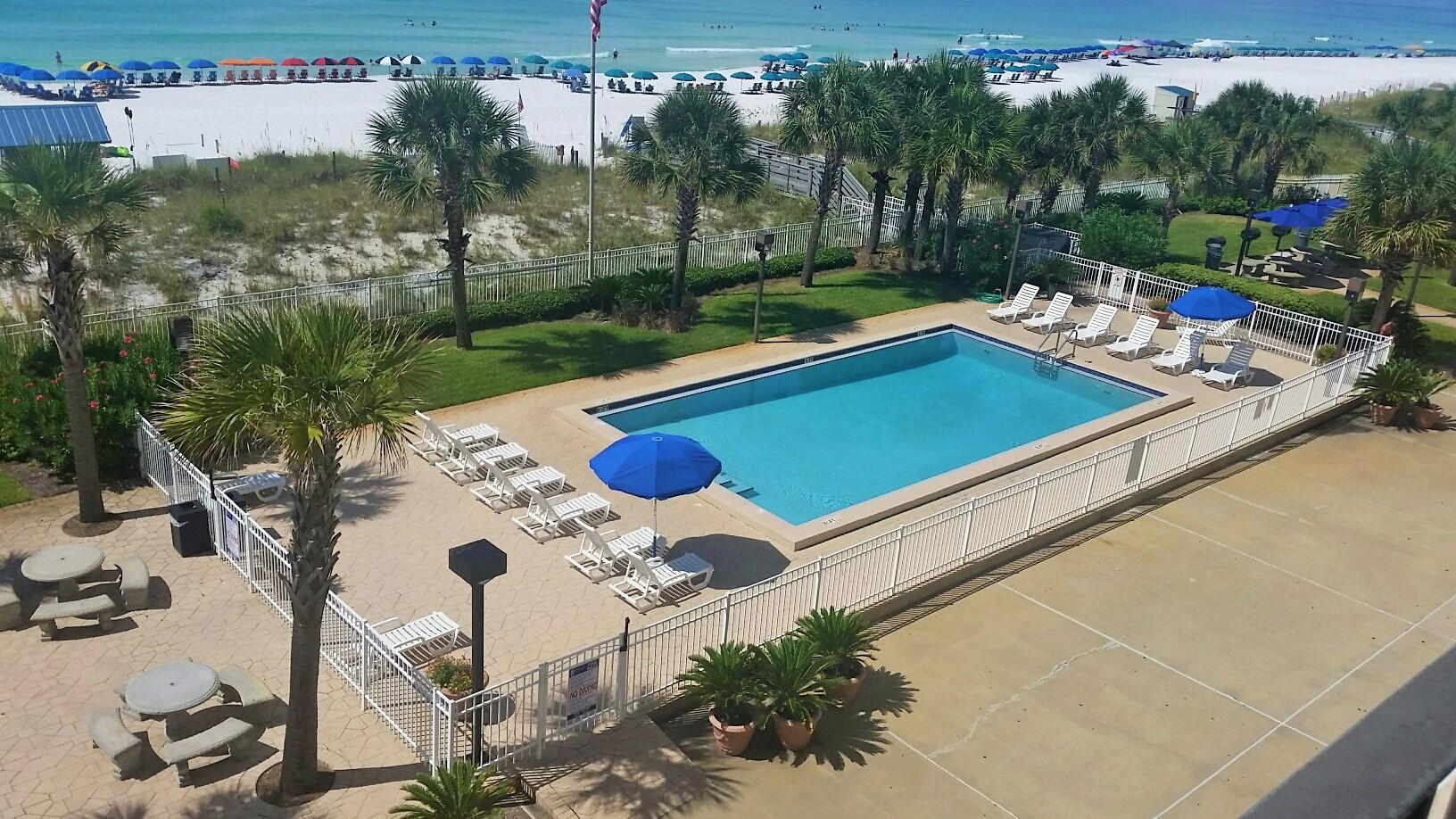 BREAKERS EAST CONDO - Residential