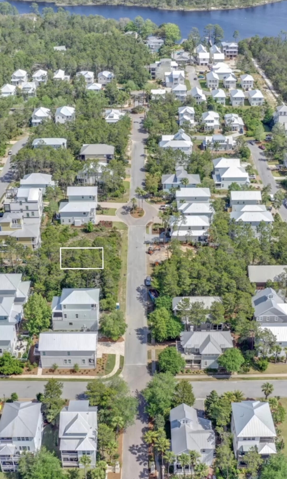 Grande Pointe - Residential