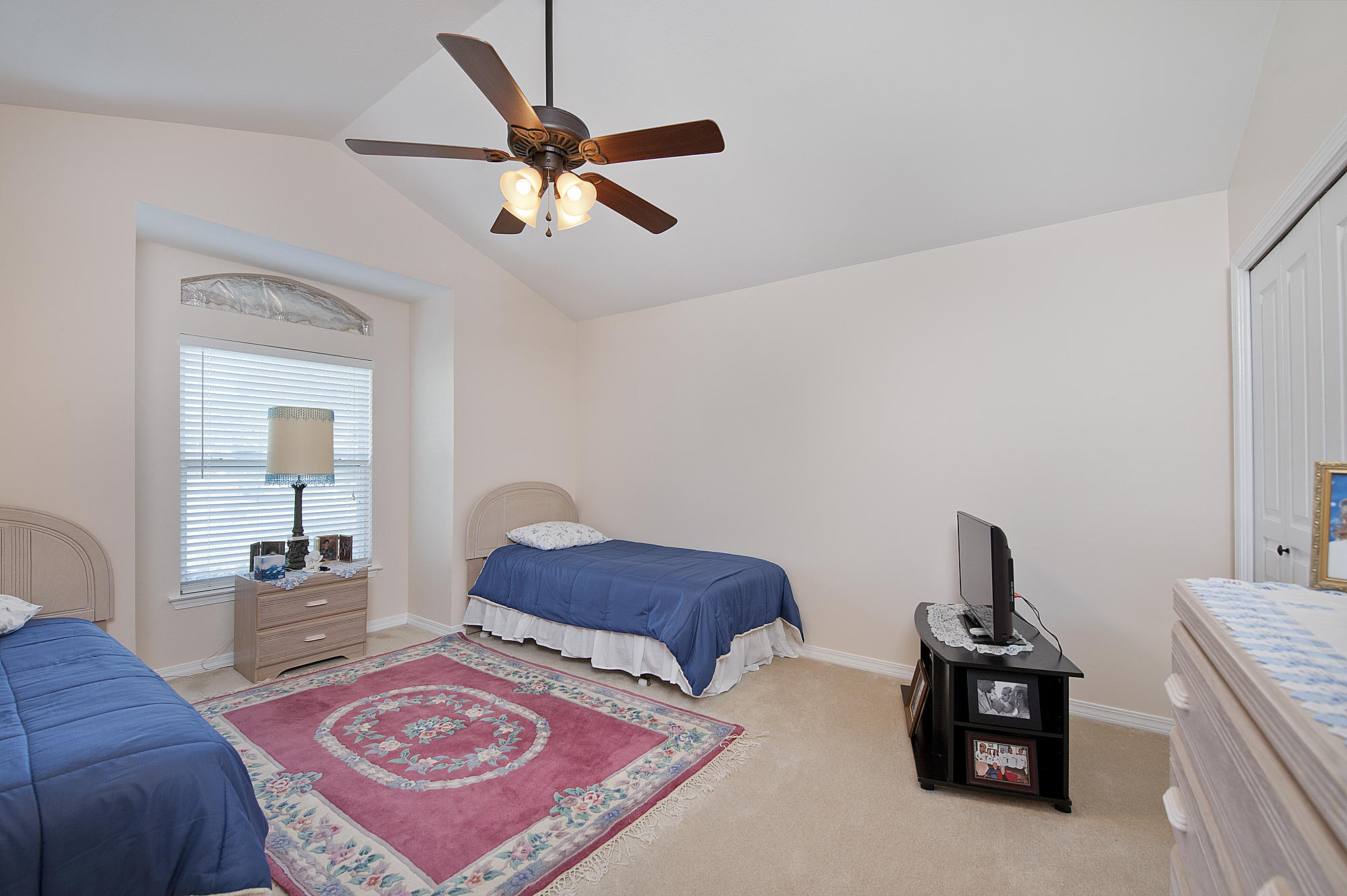 SHALIMAR OAKS - Residential