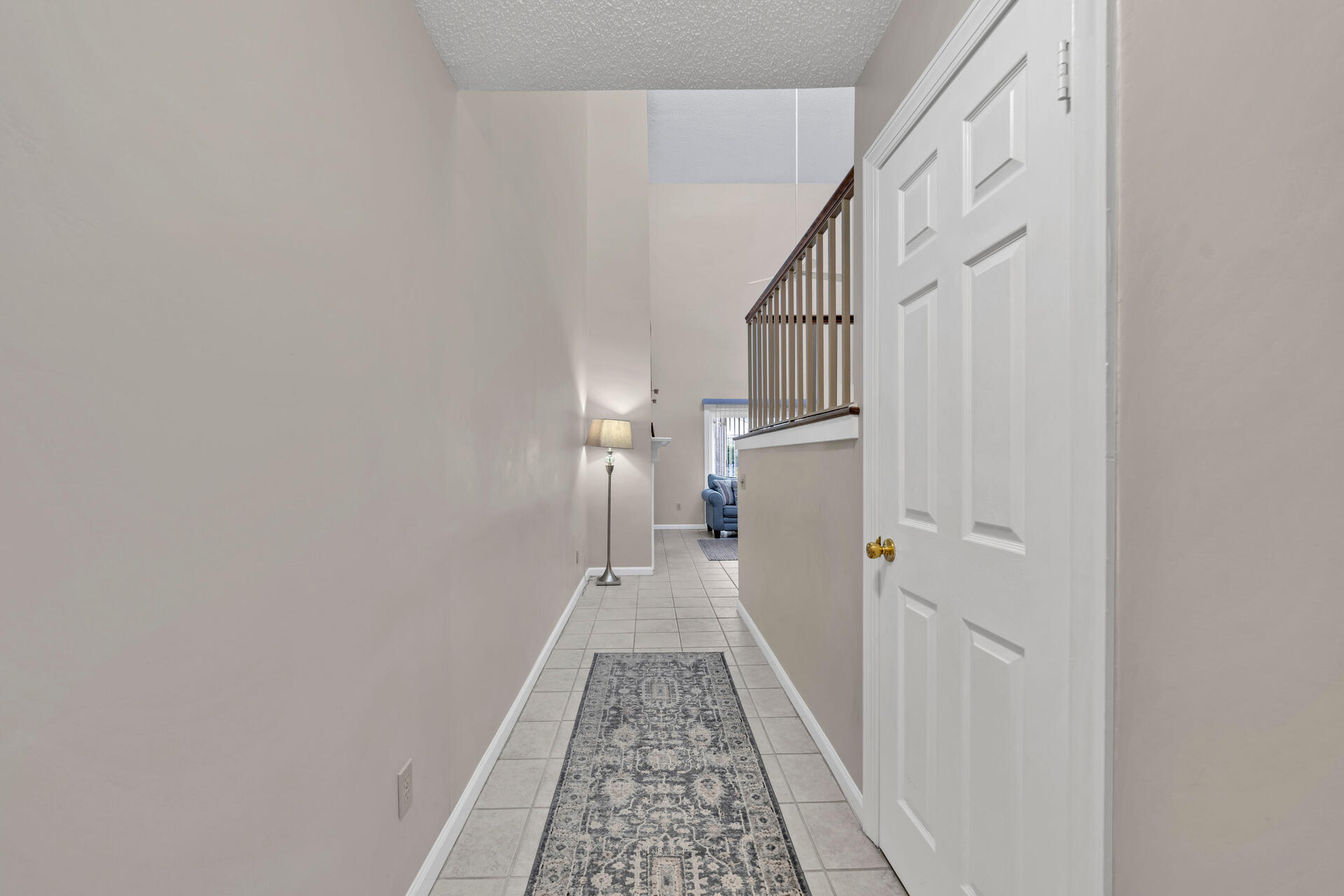 SHORELINE T/H - Residential