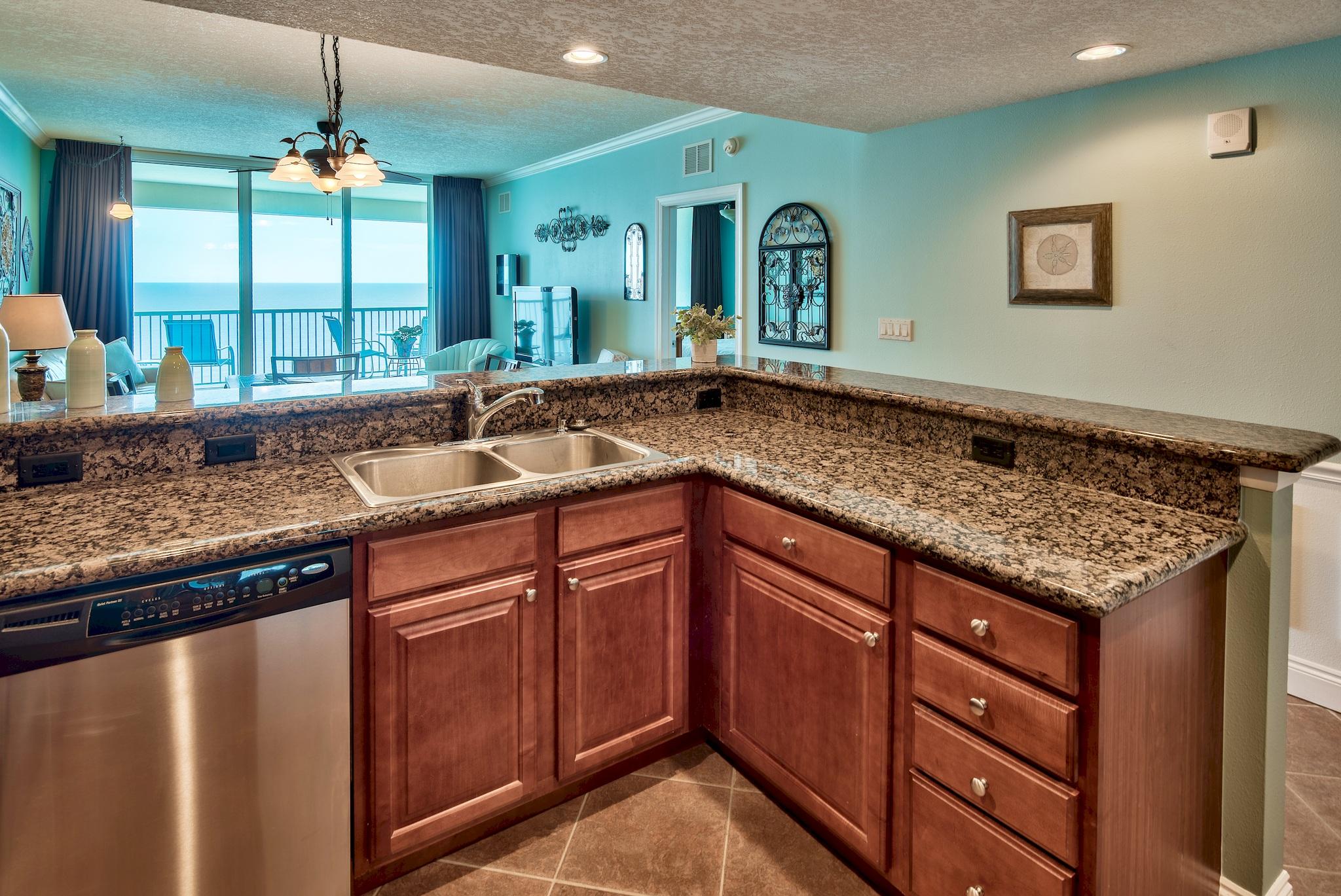 PALAZZO CONDOMINIUMS - Residential