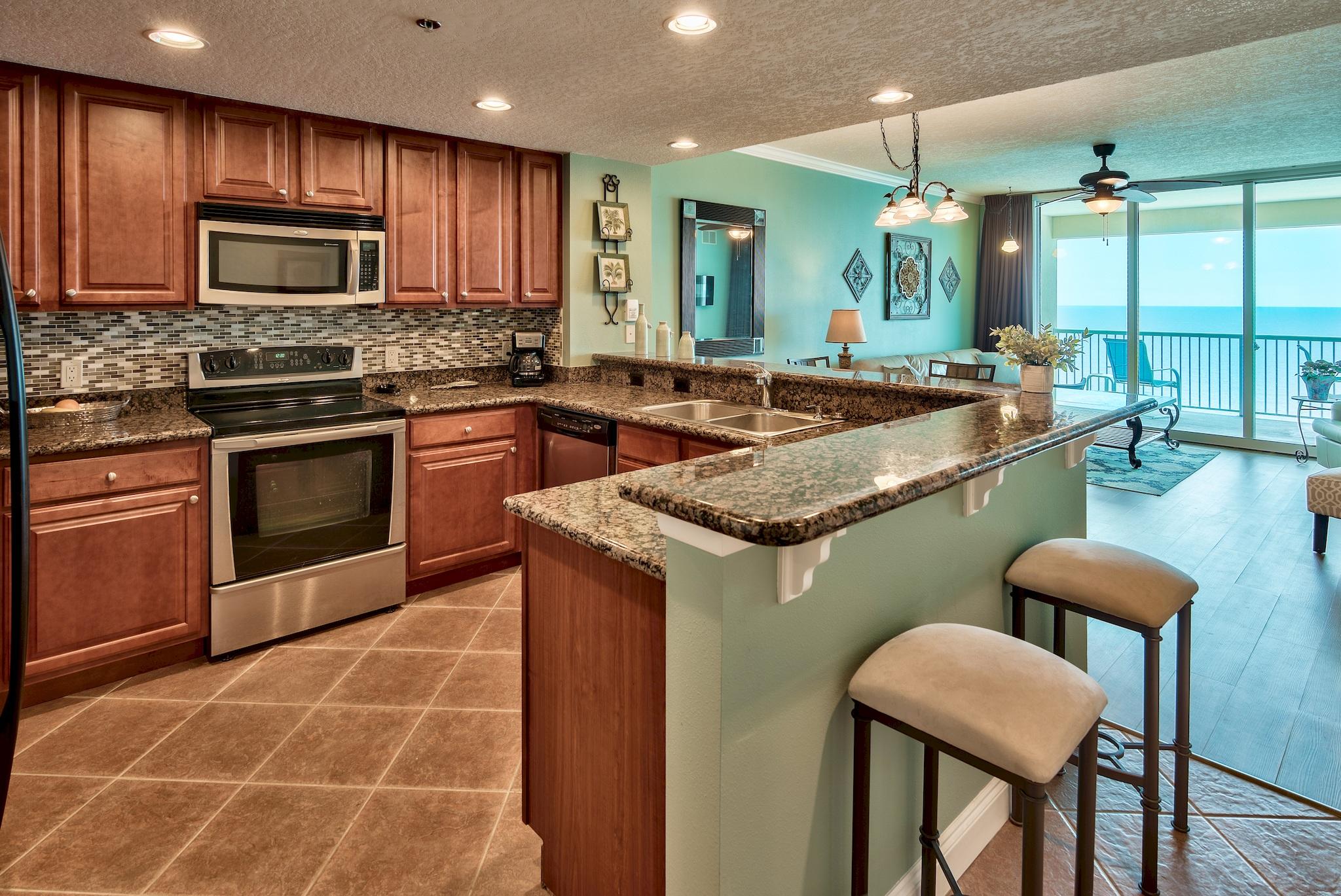 PALAZZO CONDOMINIUMS - Residential