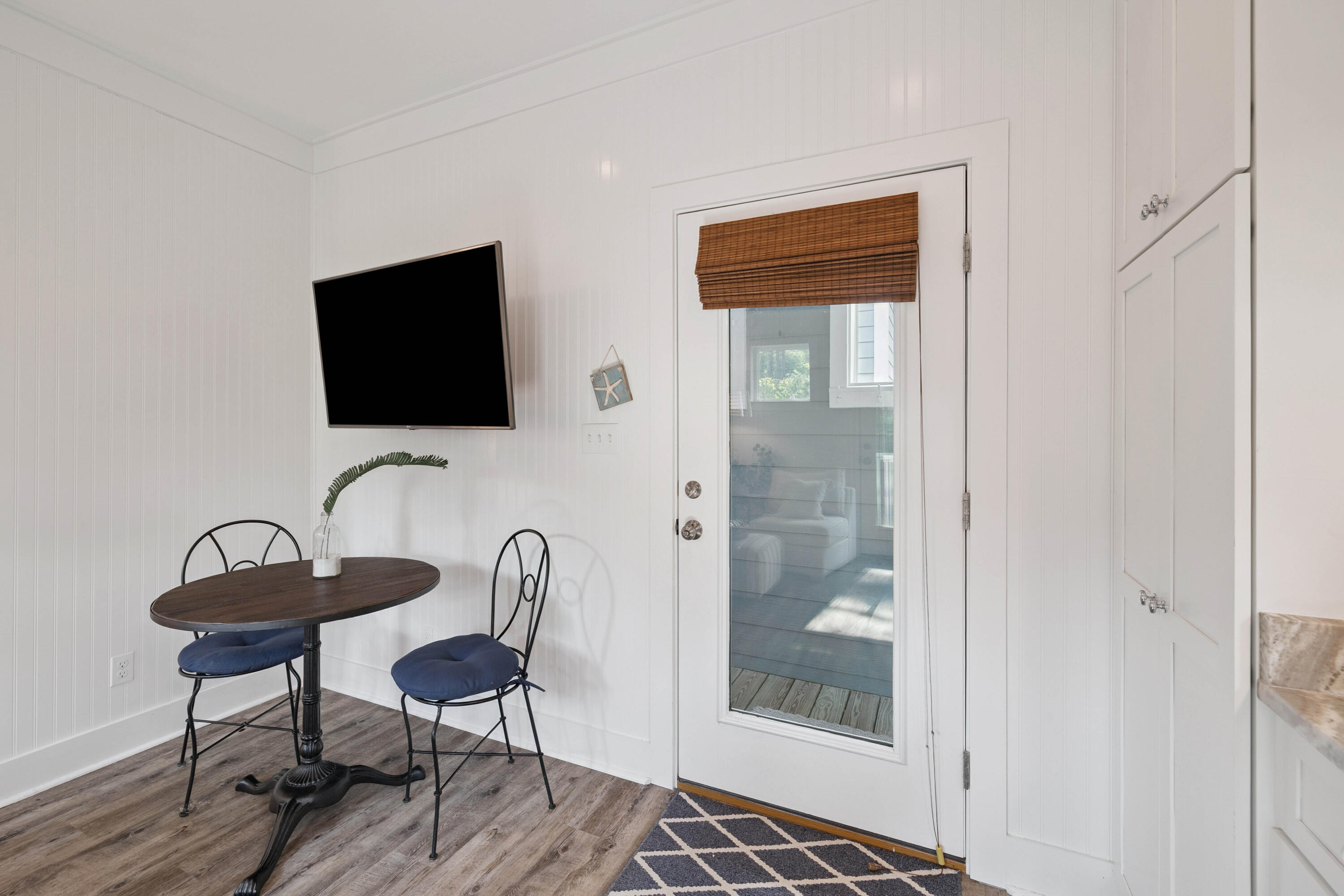 GROVE BY THE SEA - Residential