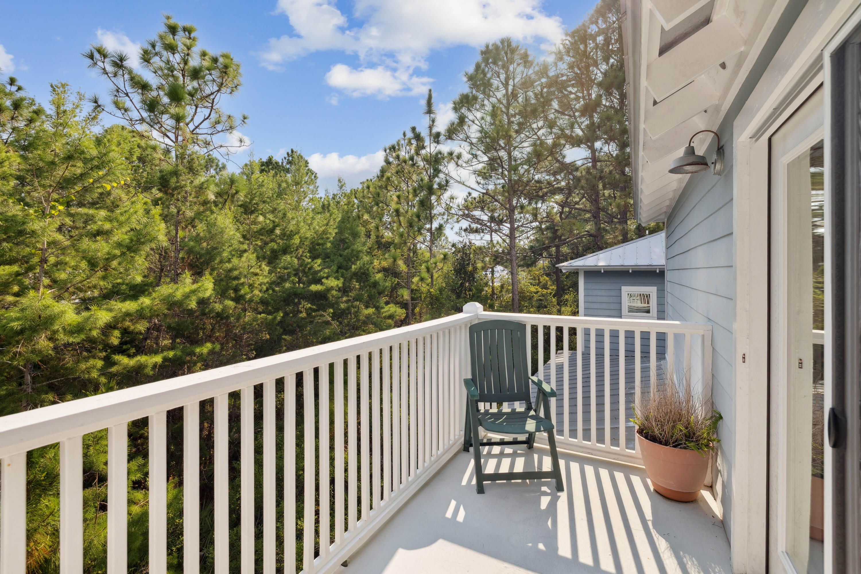 GROVE BY THE SEA - Residential