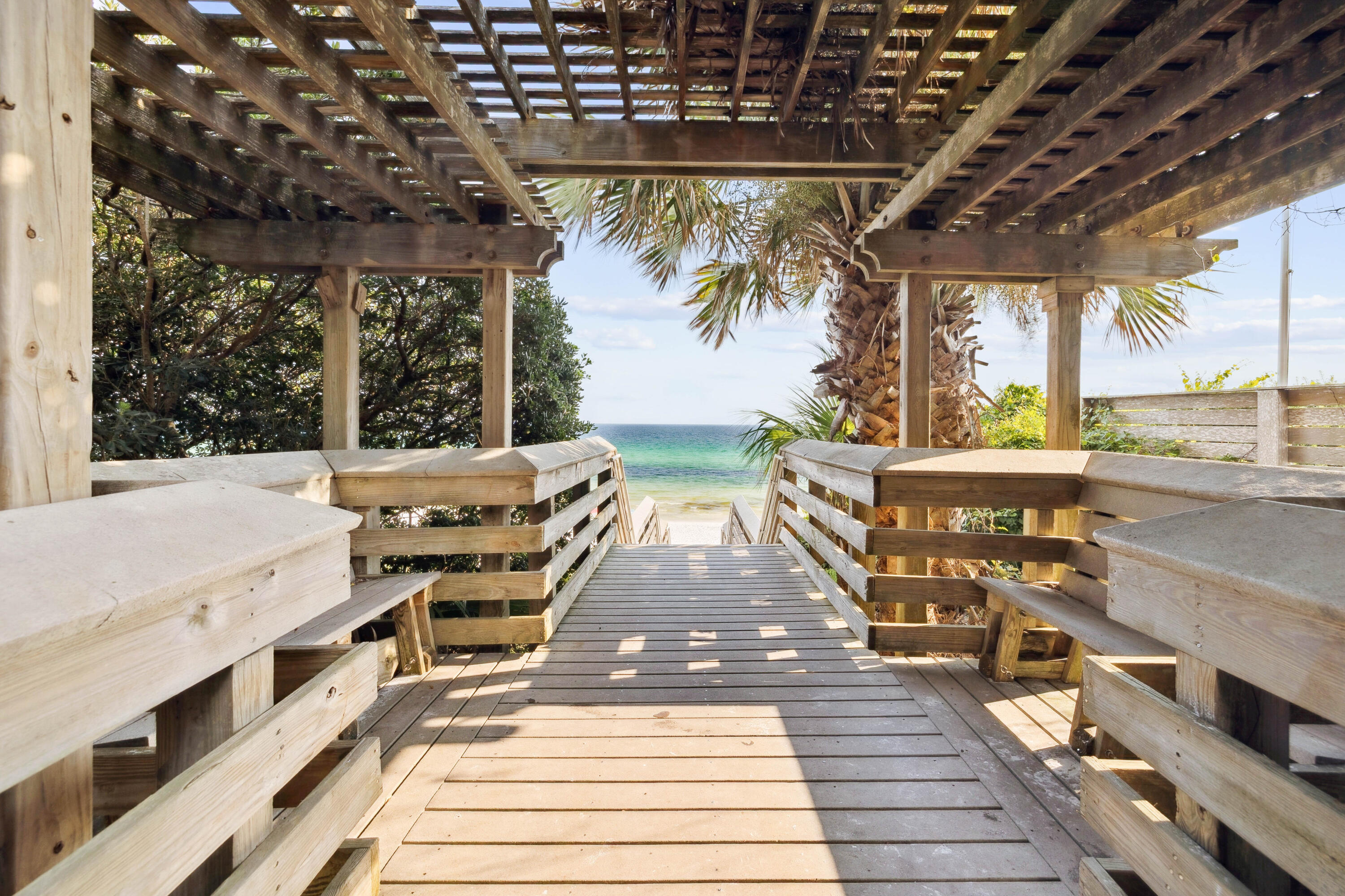 GROVE BY THE SEA - Residential