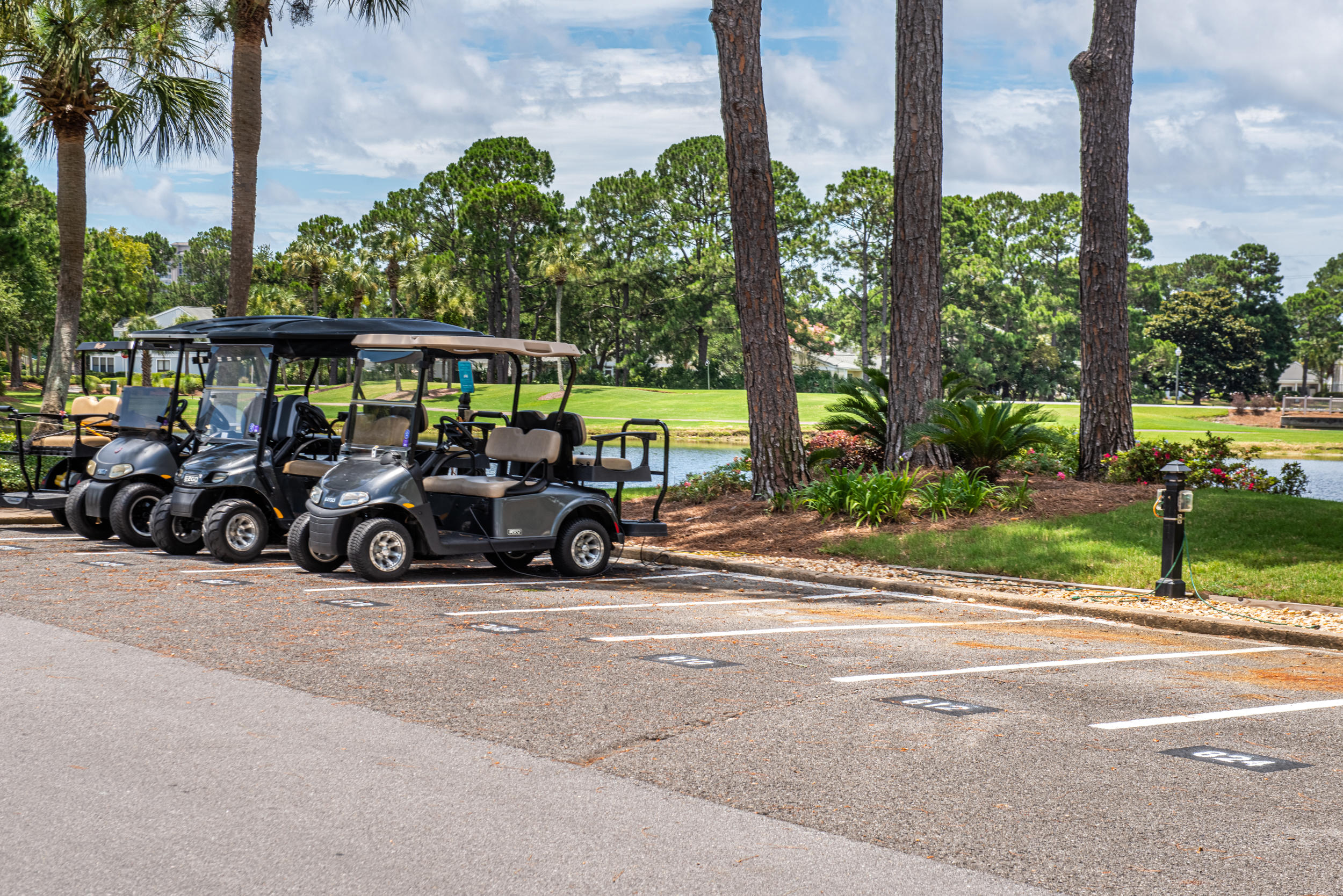 HARBOUR POINT CONDO - Residential