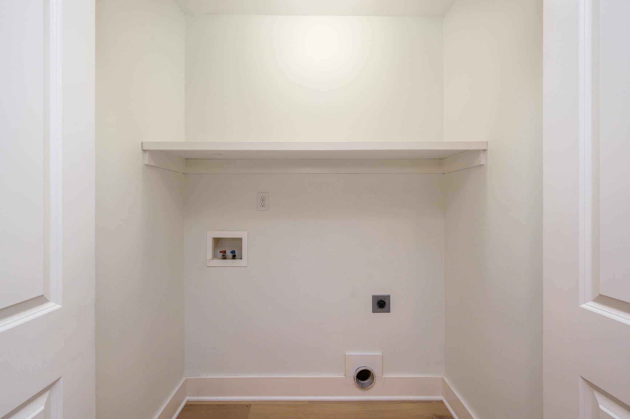 VALPARAISO PINECREST 2 - Residential