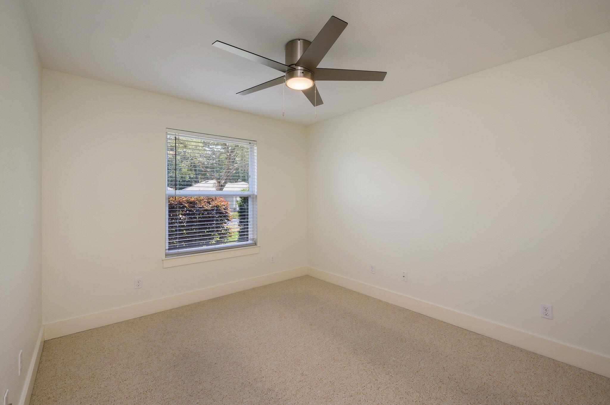 VALPARAISO PINECREST 2 - Residential