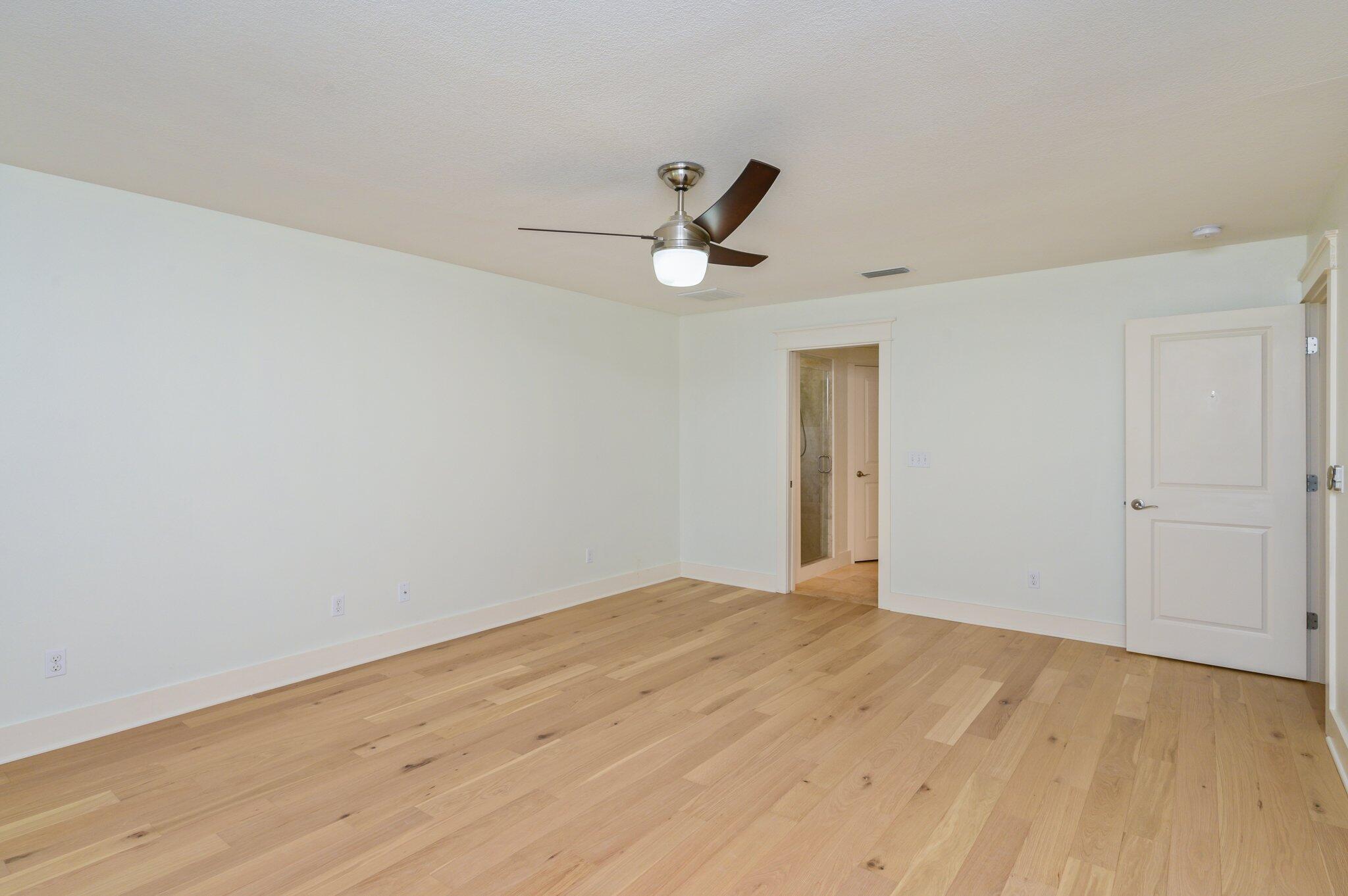 VALPARAISO PINECREST 2 - Residential