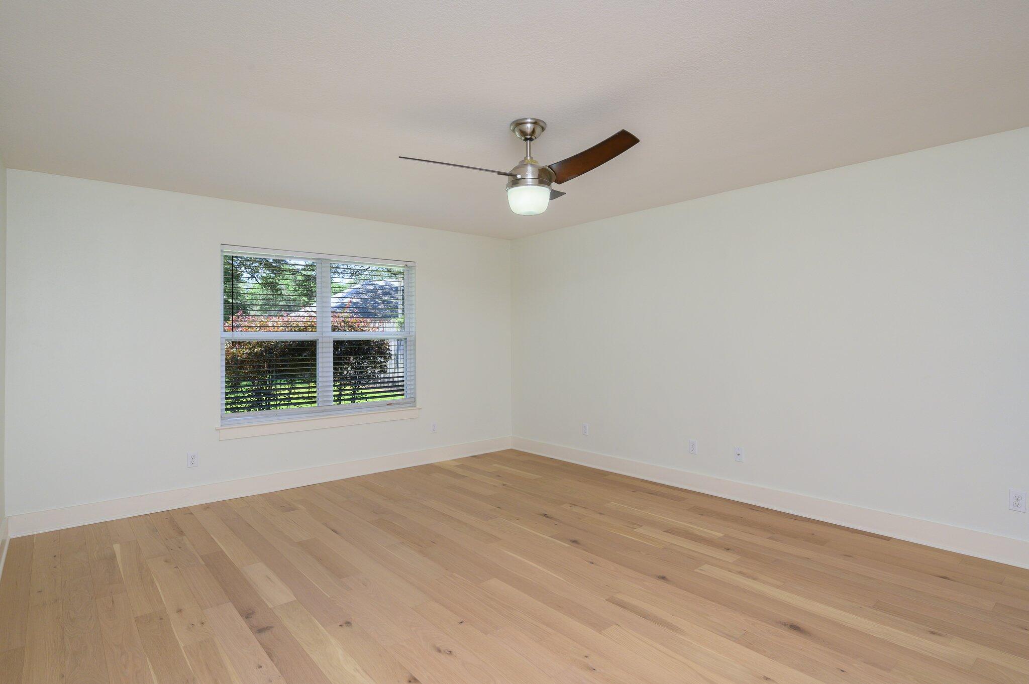 VALPARAISO PINECREST 2 - Residential