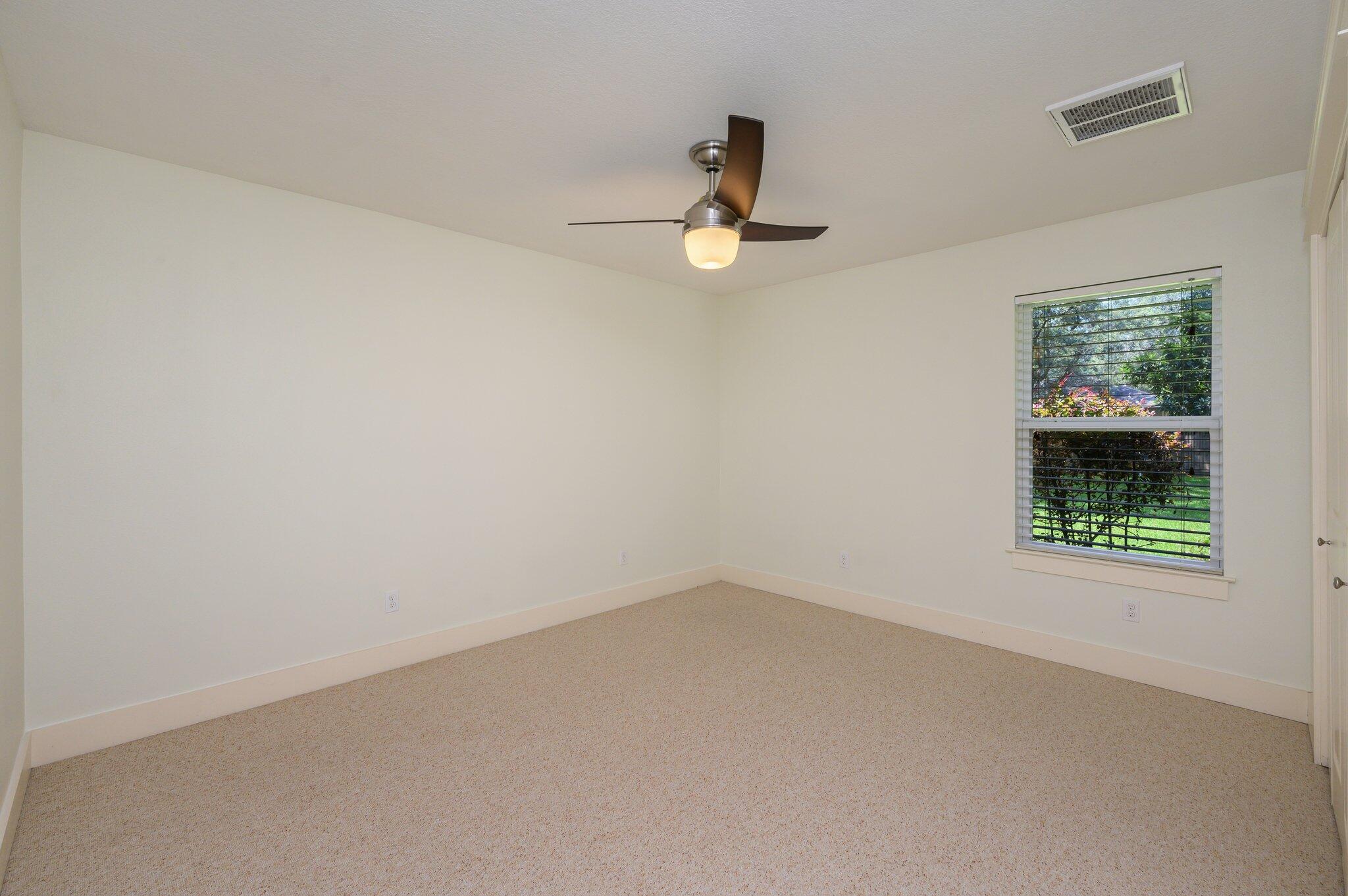 VALPARAISO PINECREST 2 - Residential