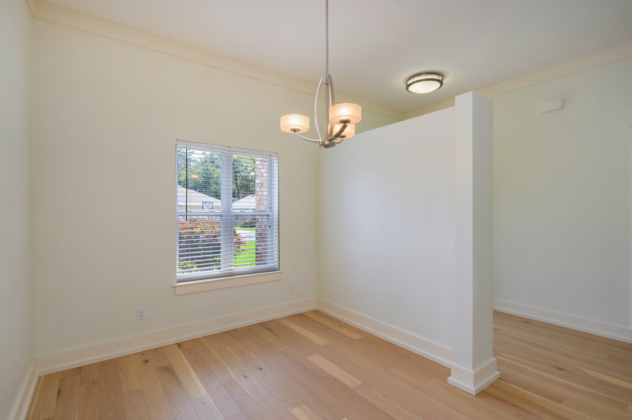 VALPARAISO PINECREST 2 - Residential