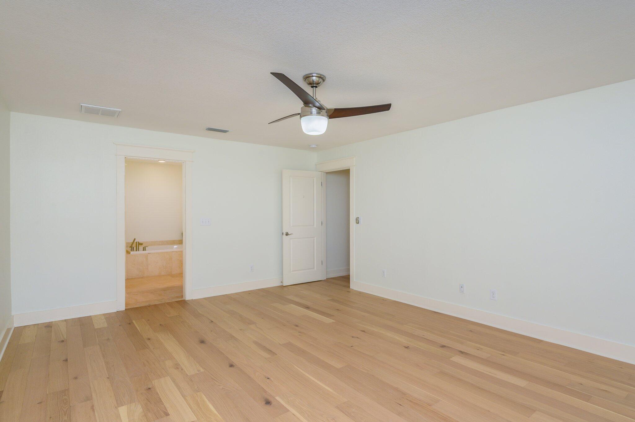 VALPARAISO PINECREST 2 - Residential