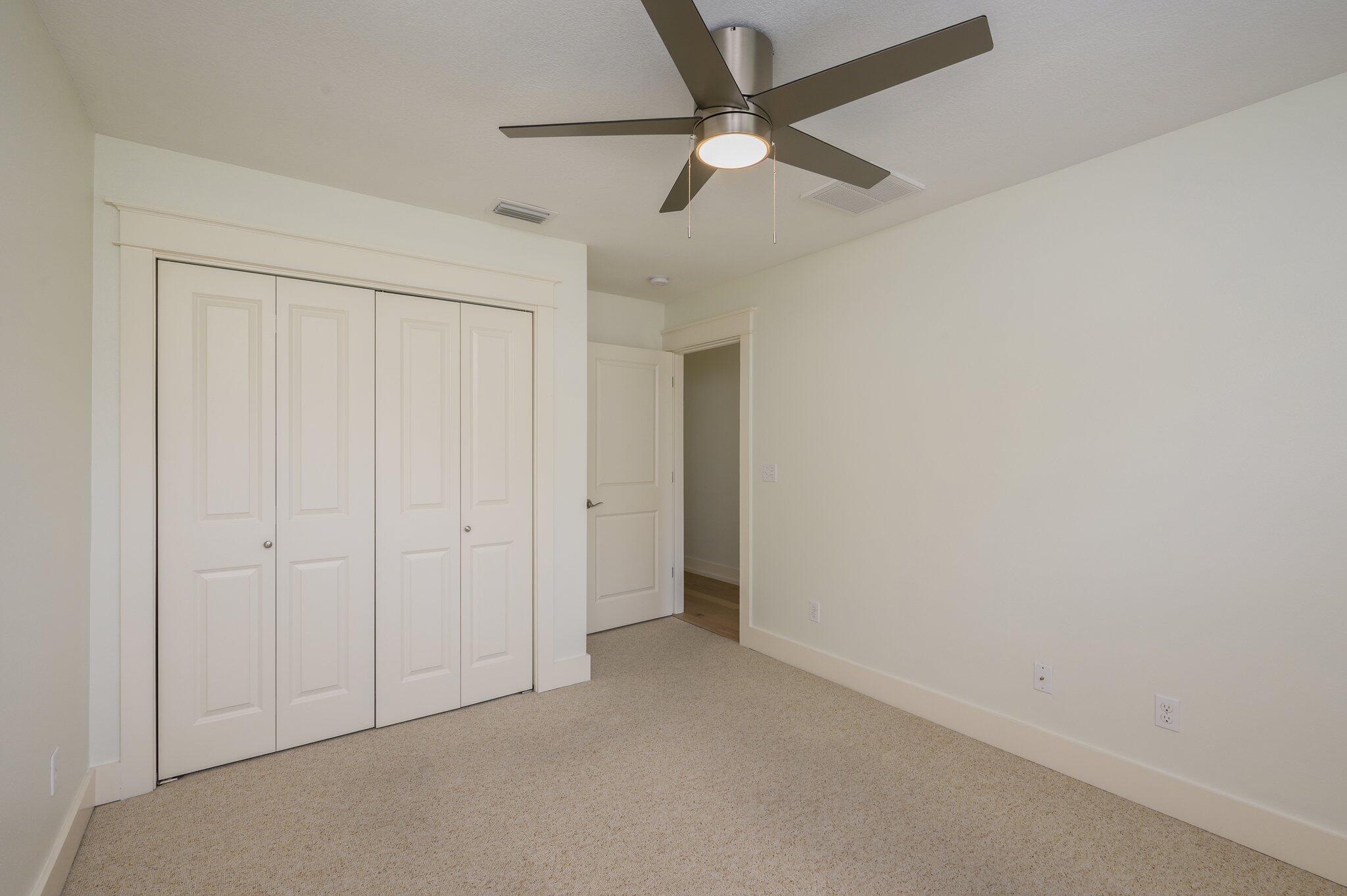 VALPARAISO PINECREST 2 - Residential