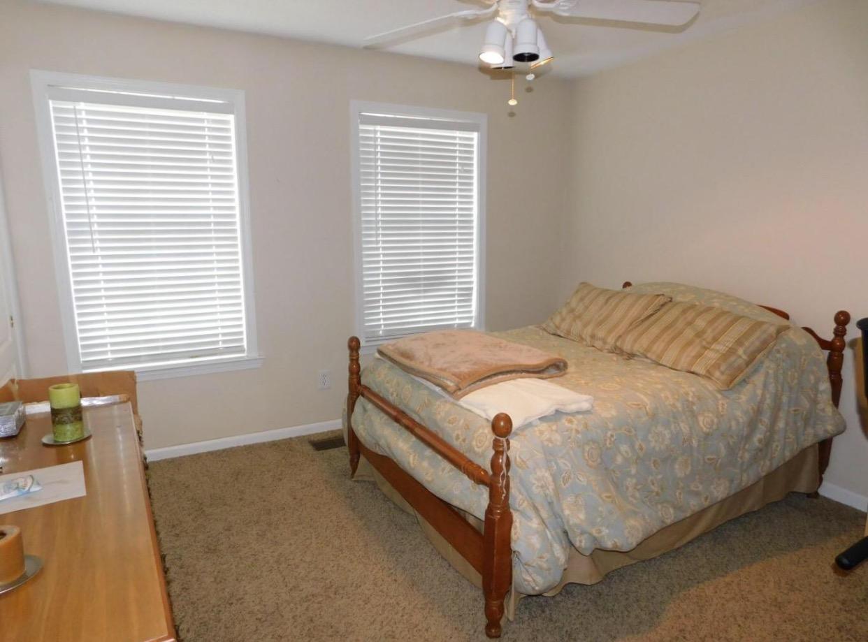 BROWNSVILLE STATION 3 - Residential Lease