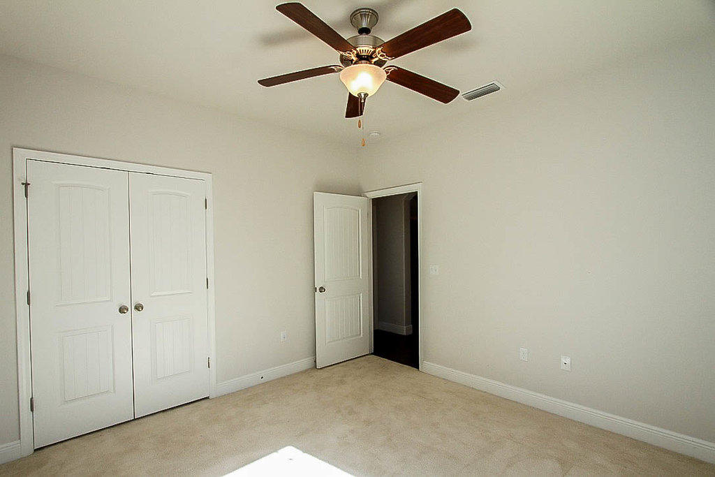 MAGNOLIA LAKE ESTATES PH 2 - Residential