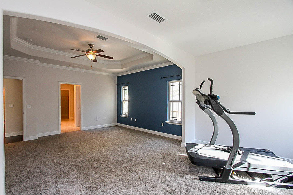 MAGNOLIA LAKE ESTATES PH 2 - Residential